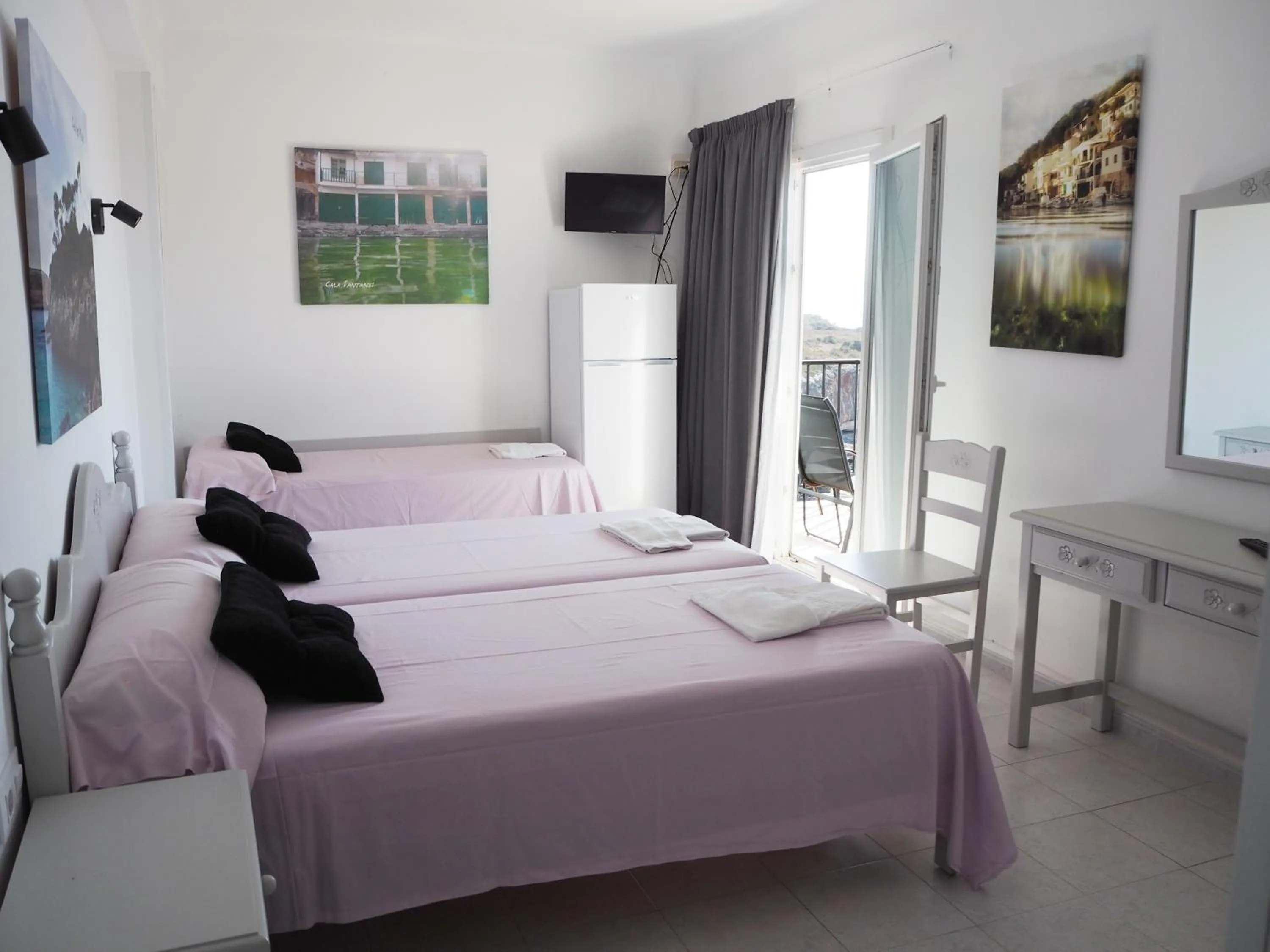 Sea view, Bed in Hotel Rocamar