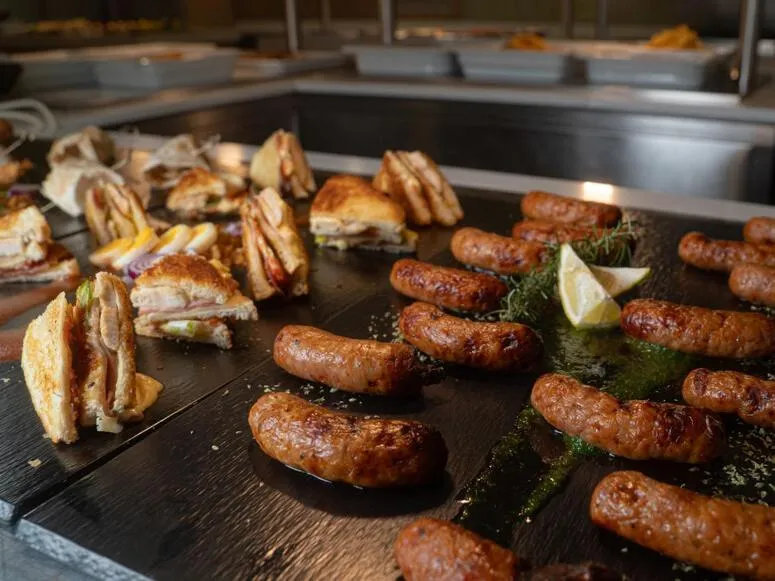 Restaurant/places to eat in Playas Ca's Saboners