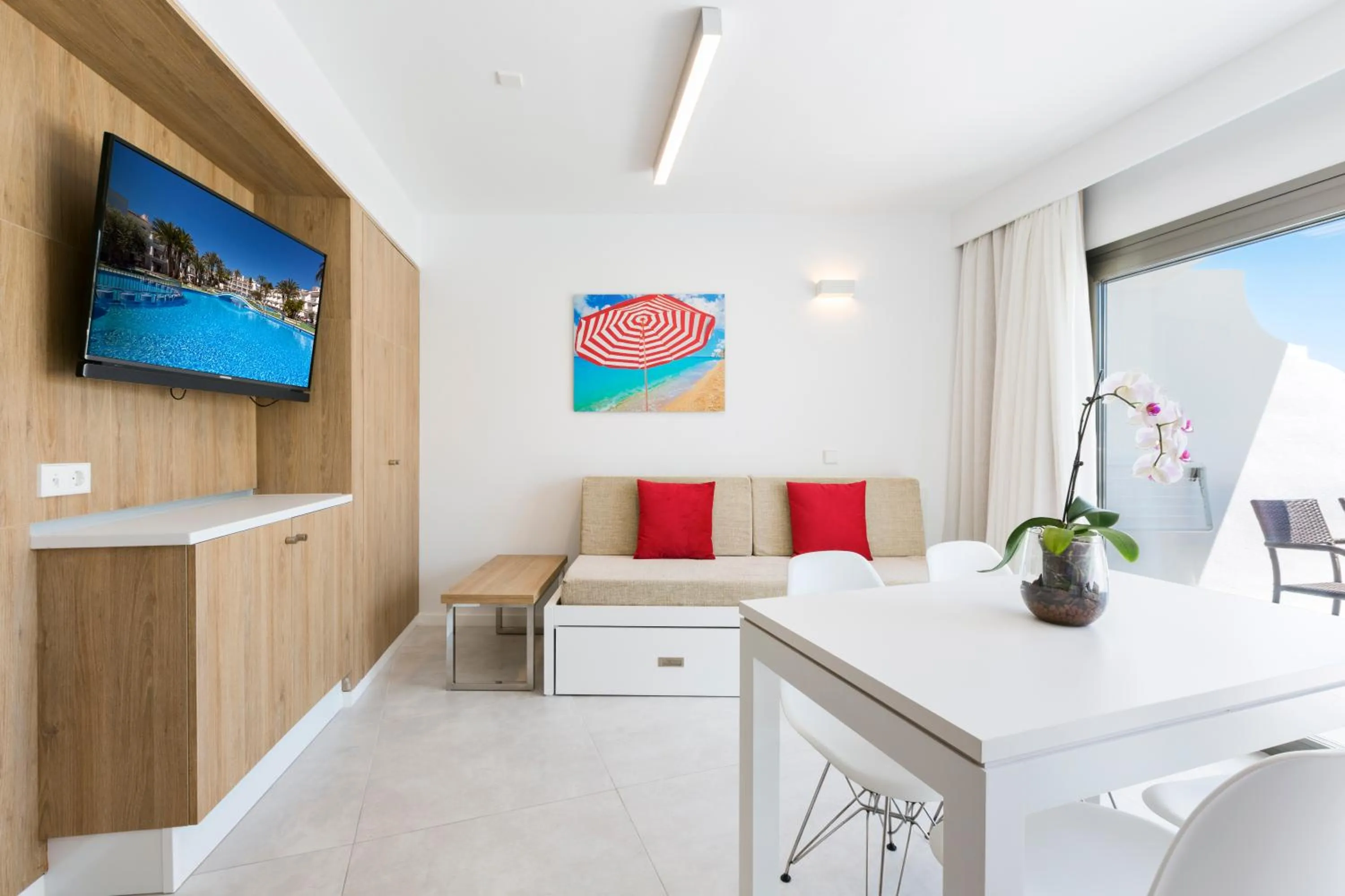 TV and multimedia in Playas Ca's Saboners