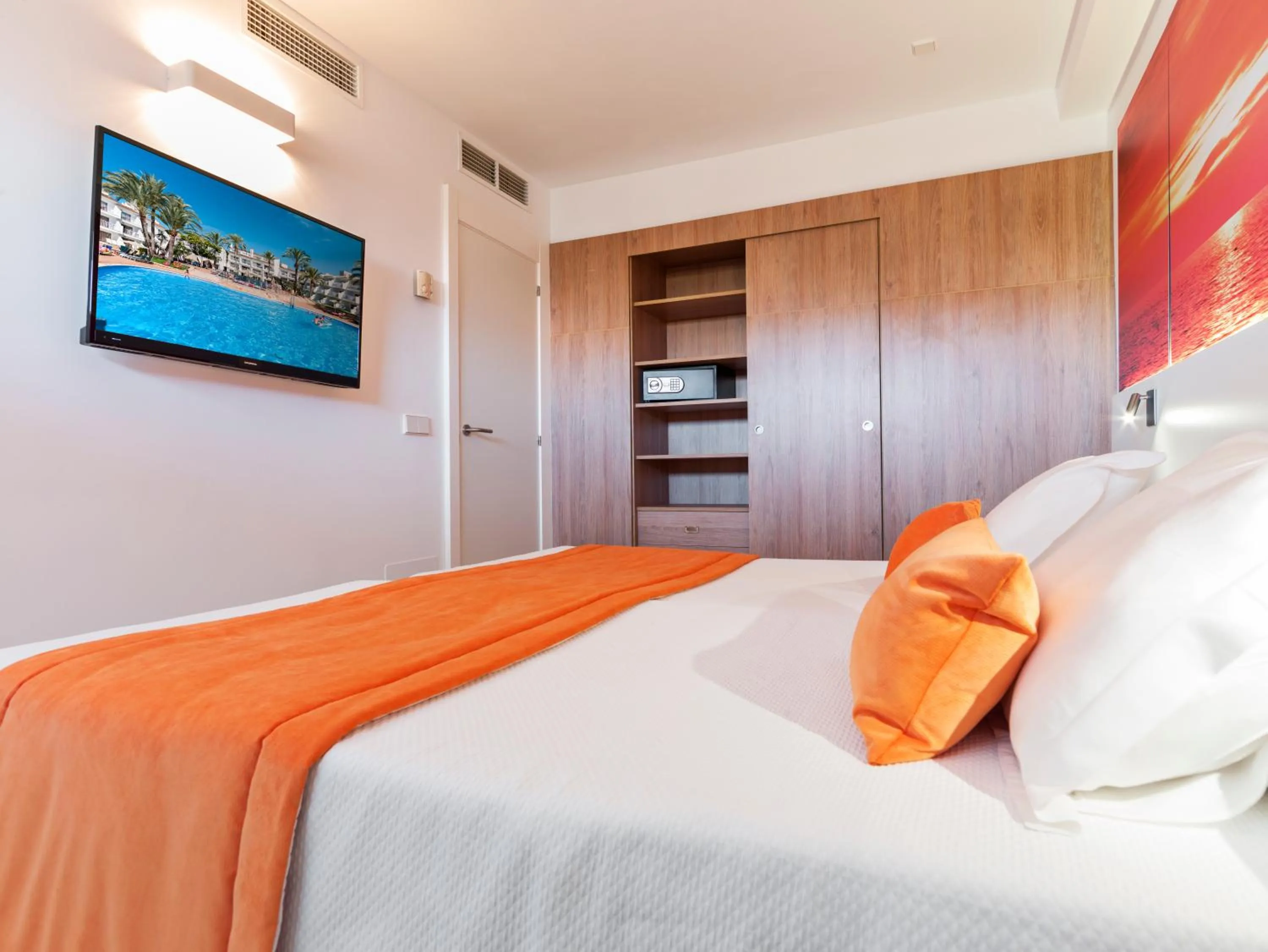 Bed in Playas Ca's Saboners