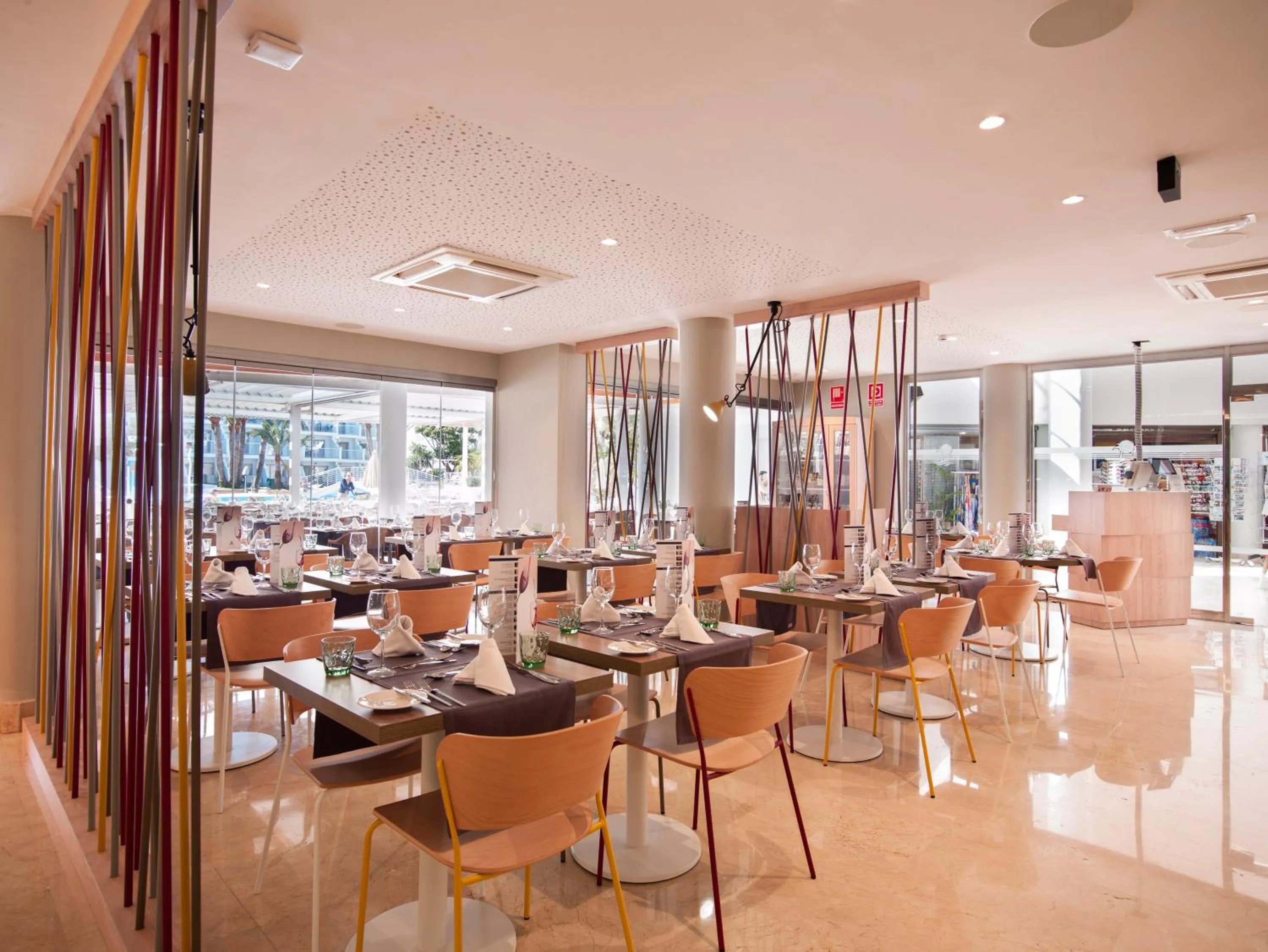 Restaurant/places to eat in Playas Ca's Saboners