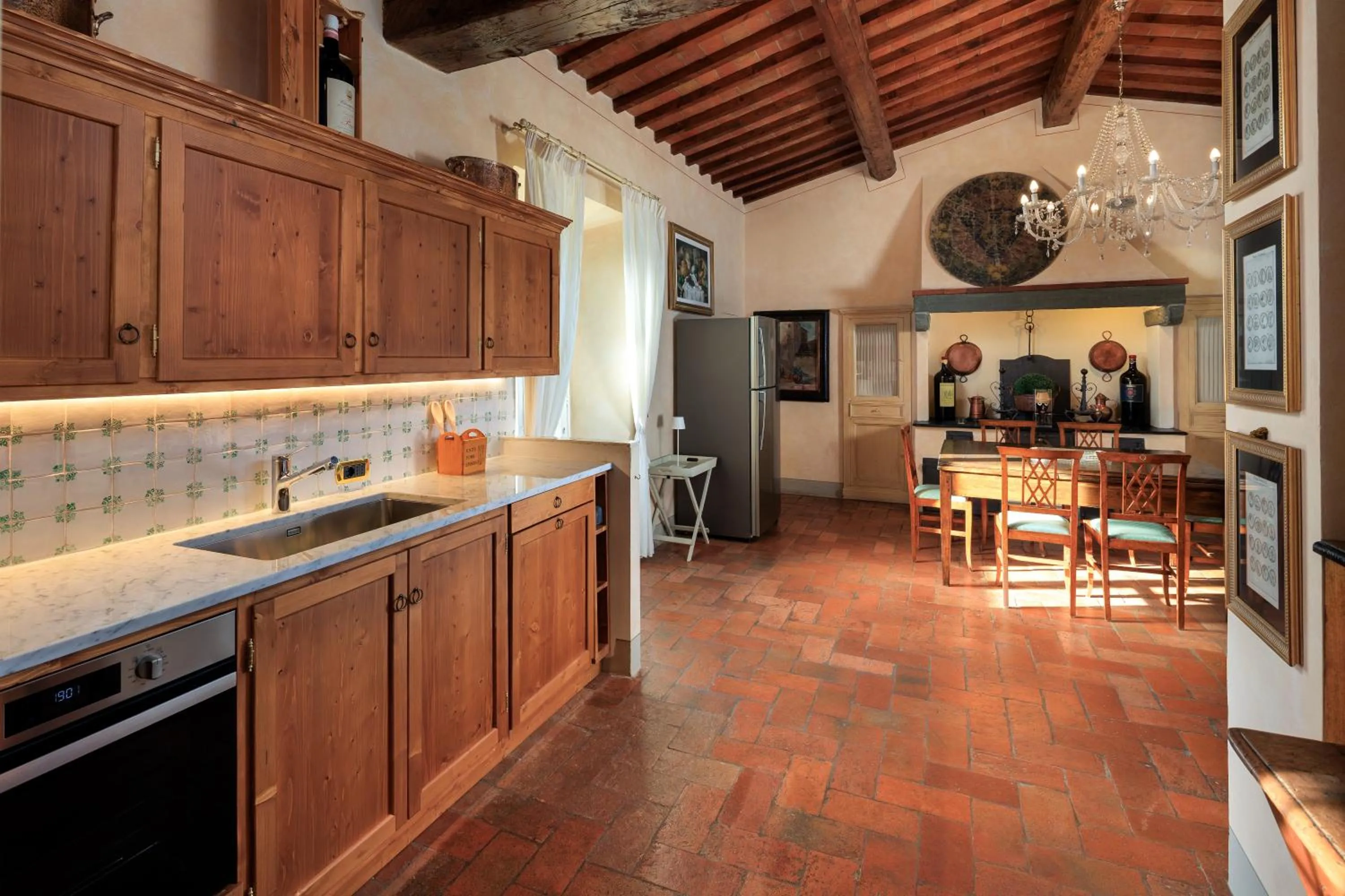 kitchen in Villa Il Sasso - Dimora d'Epoca