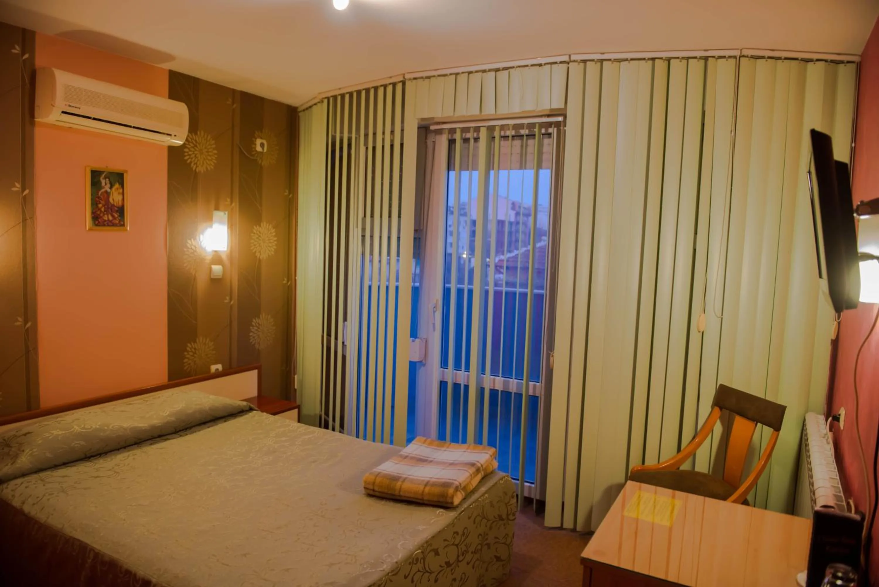 Photo of the whole room, Bed in Hotel Kapri