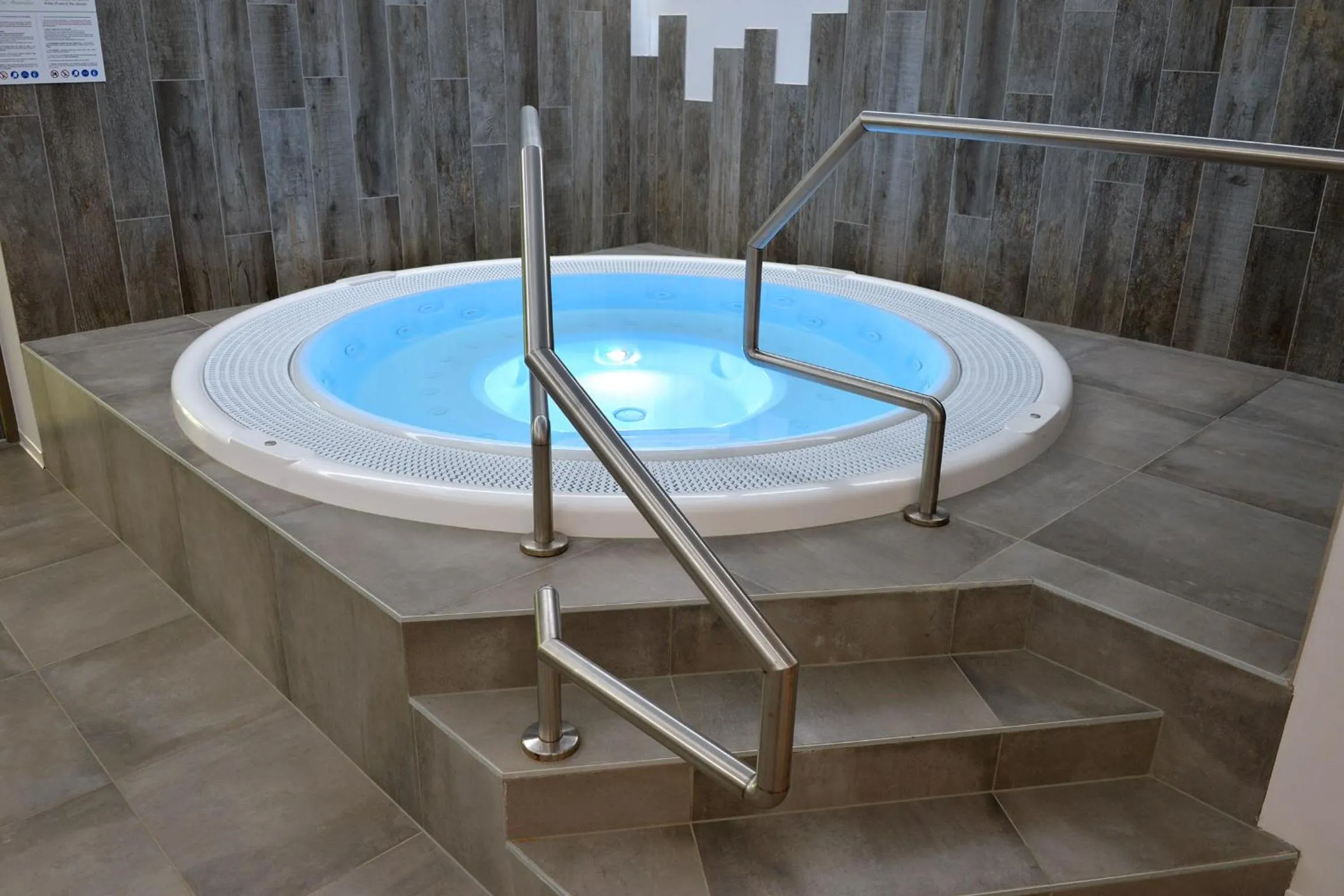 Hot Tub in L'éclos des vignes - Appartements haut de gamme avec Spa