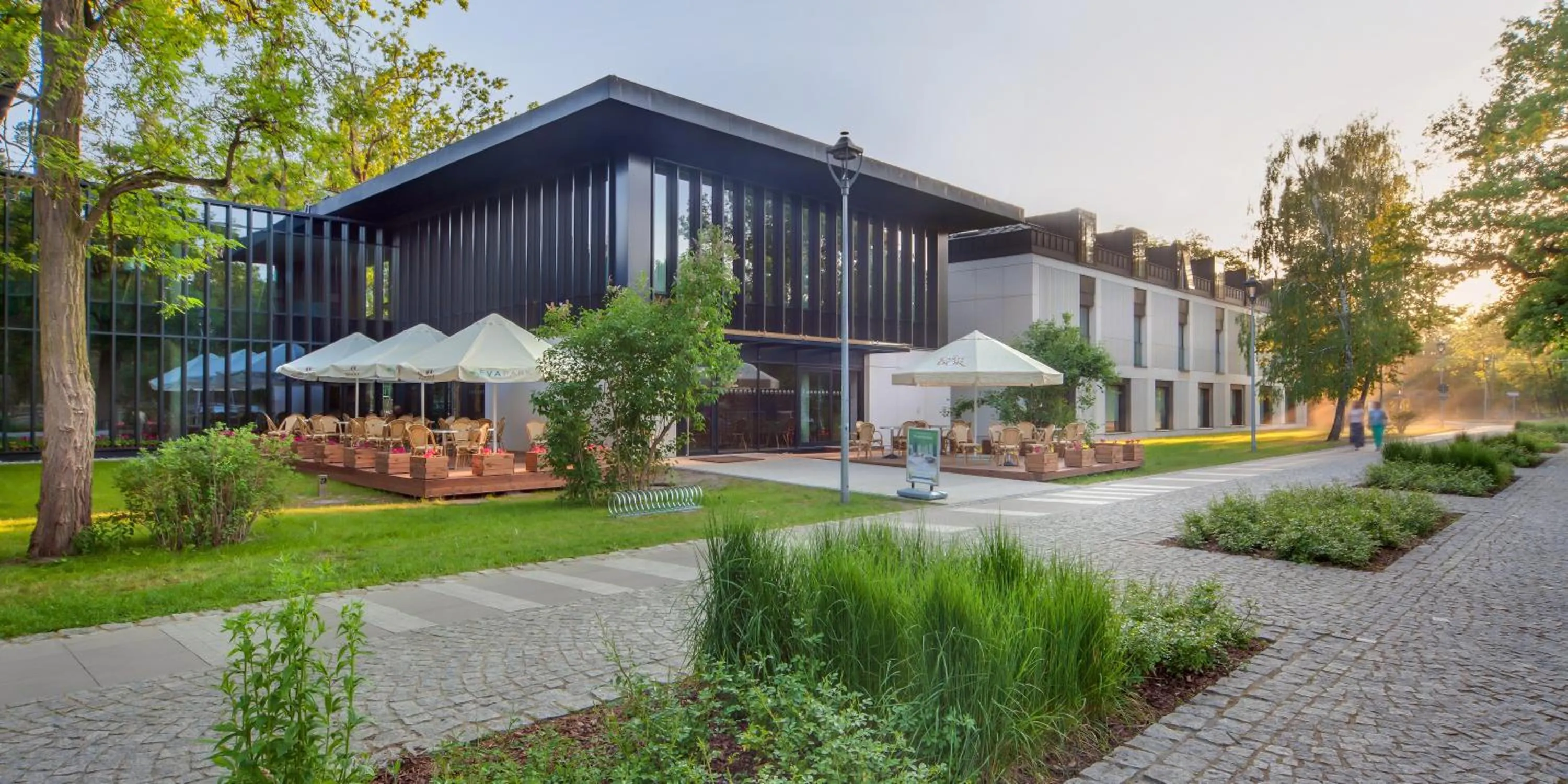 Facade/entrance in Eva Park Life & Spa