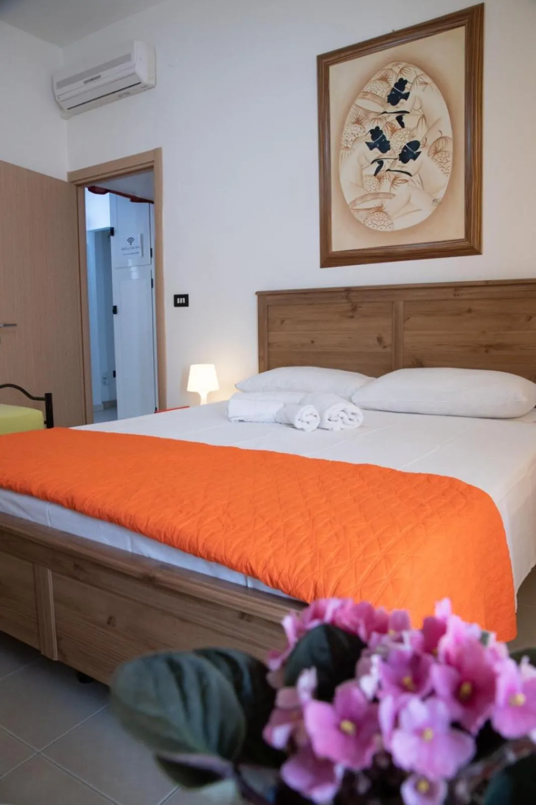 Bedroom in La Vispa Teresa zona ospedale