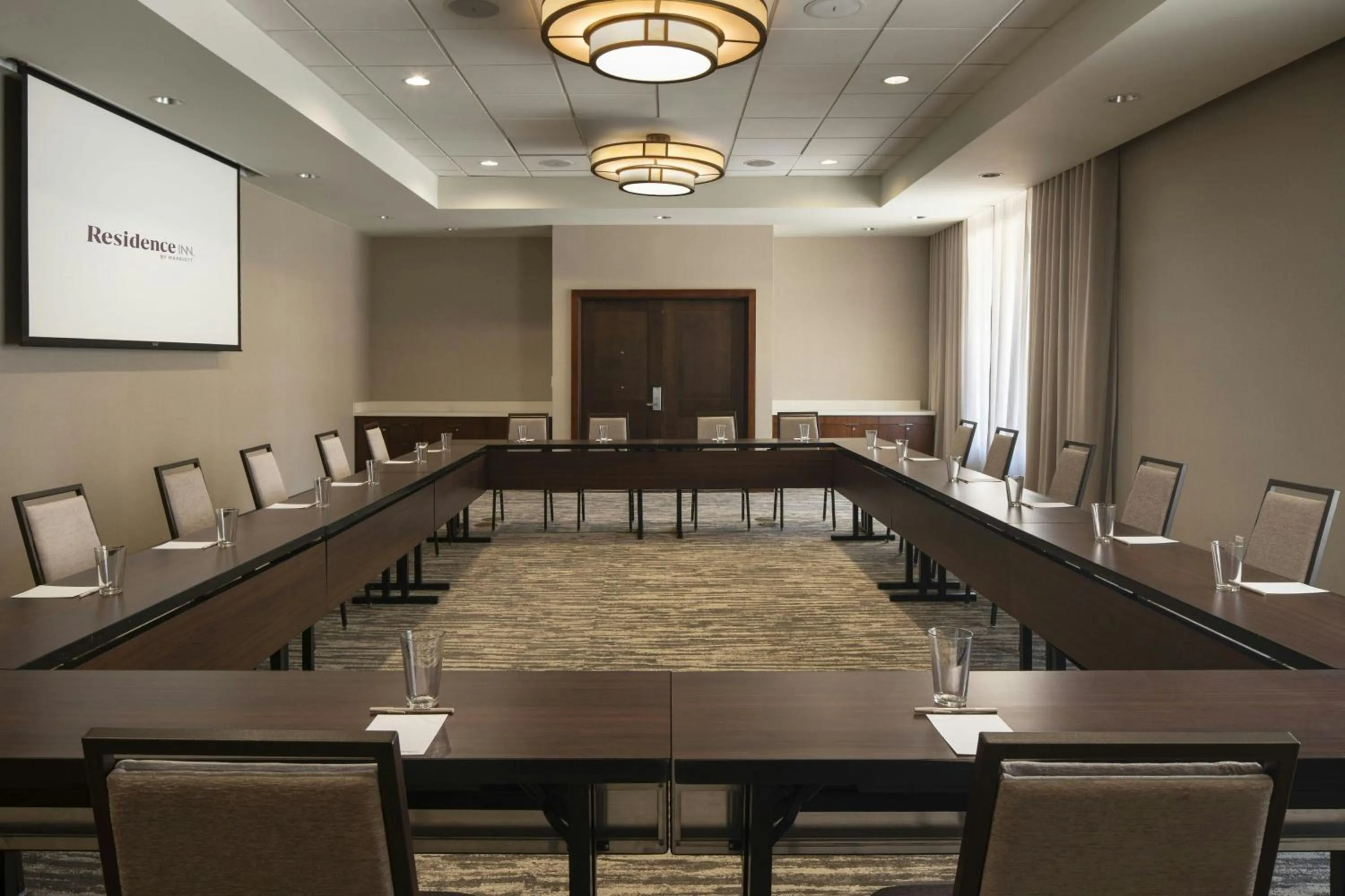 Meeting/conference room in Residence Inn by Marriott Los Angeles Pasadena/Old Town