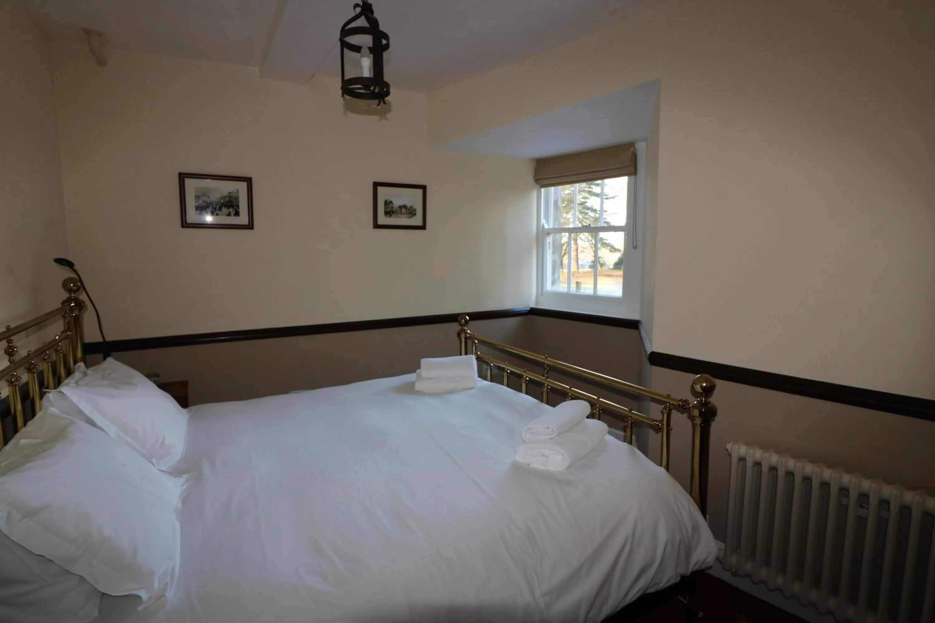 Bedroom, Bed in Appleby Castle