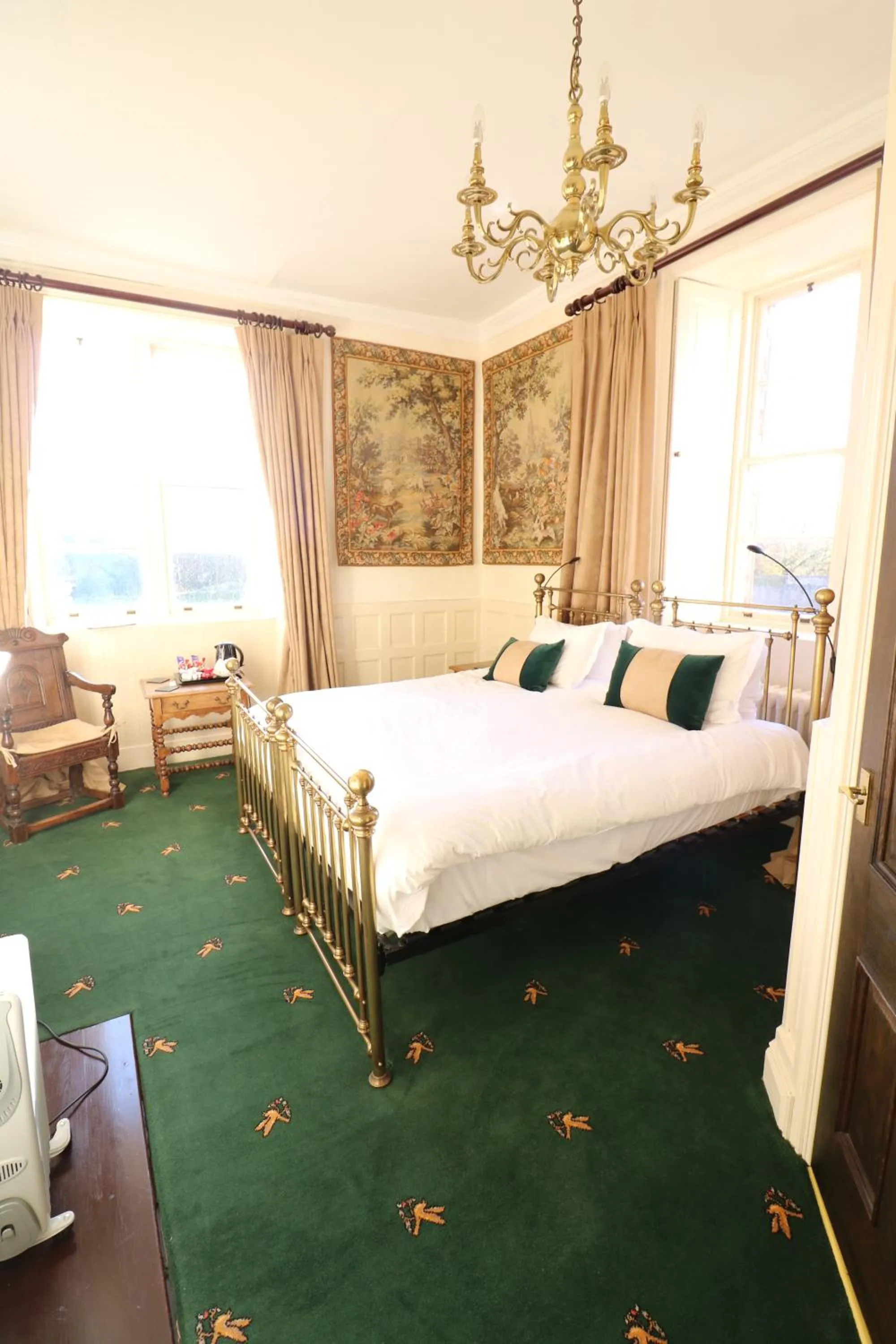 Bedroom, Bed in Appleby Castle