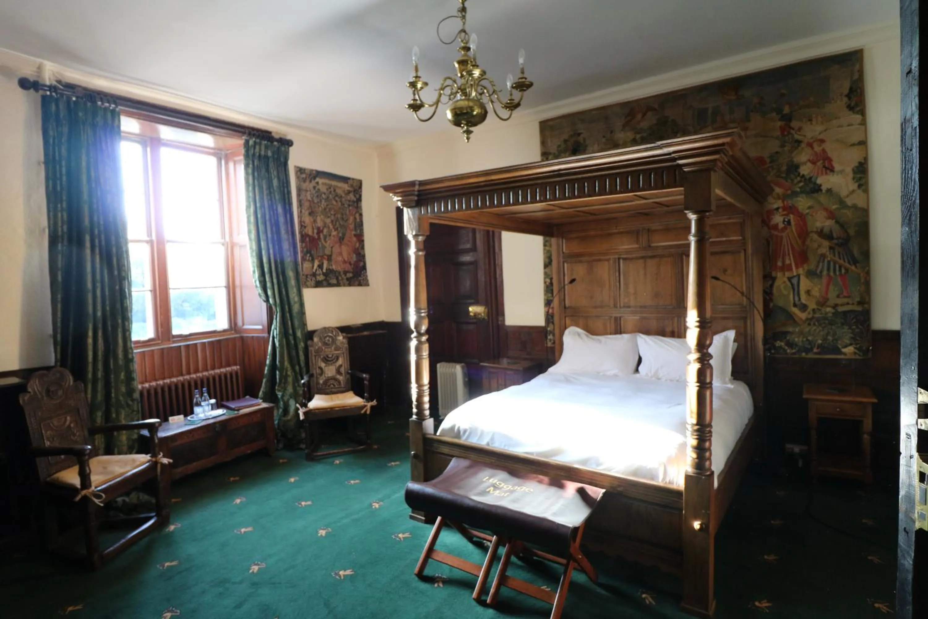 Bedroom, Bed in Appleby Castle