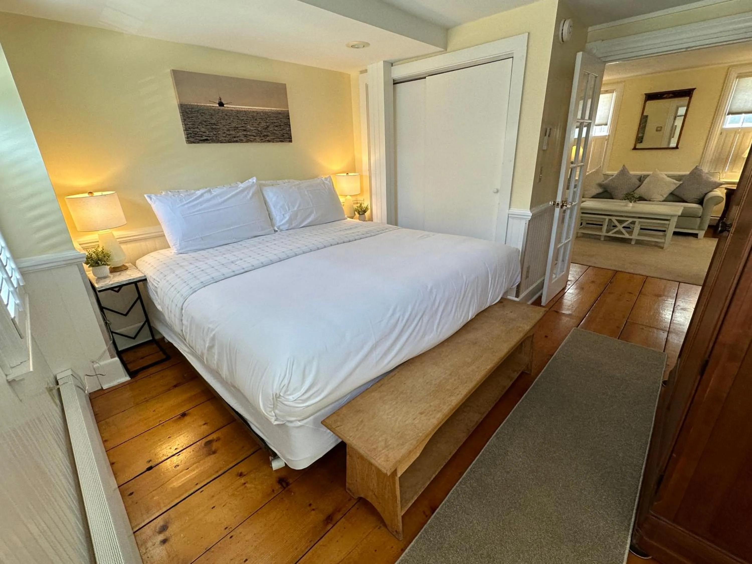 Entire Private Historic Inn Downtown Newport