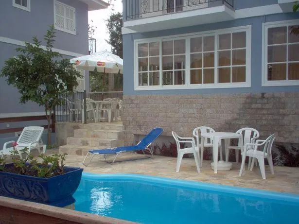Swimming pool in Pousada D'amoras