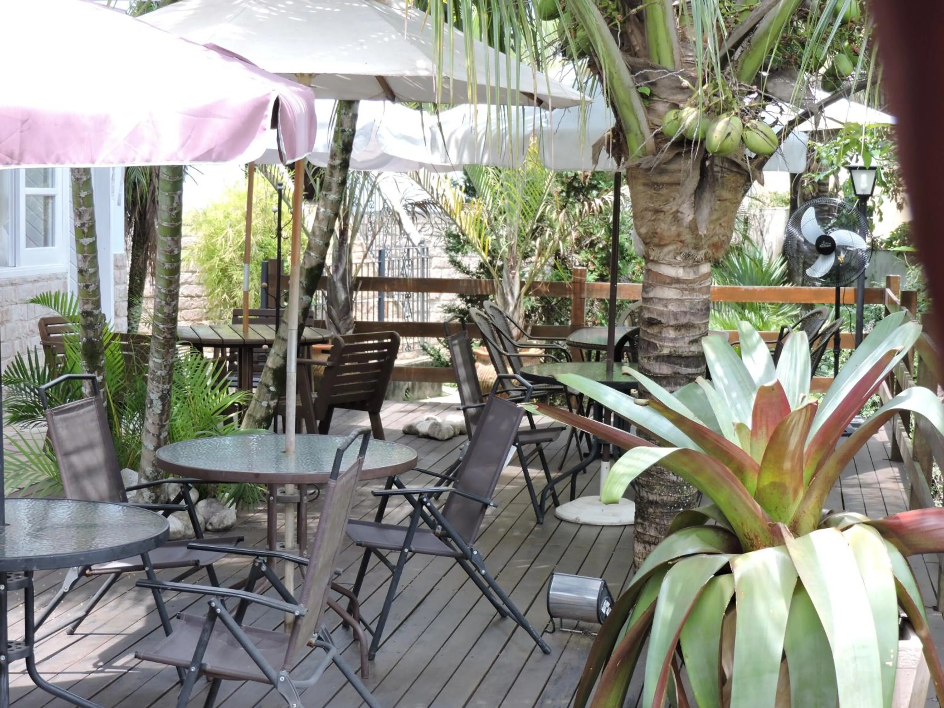 Lounge or bar in Pousada D'amoras