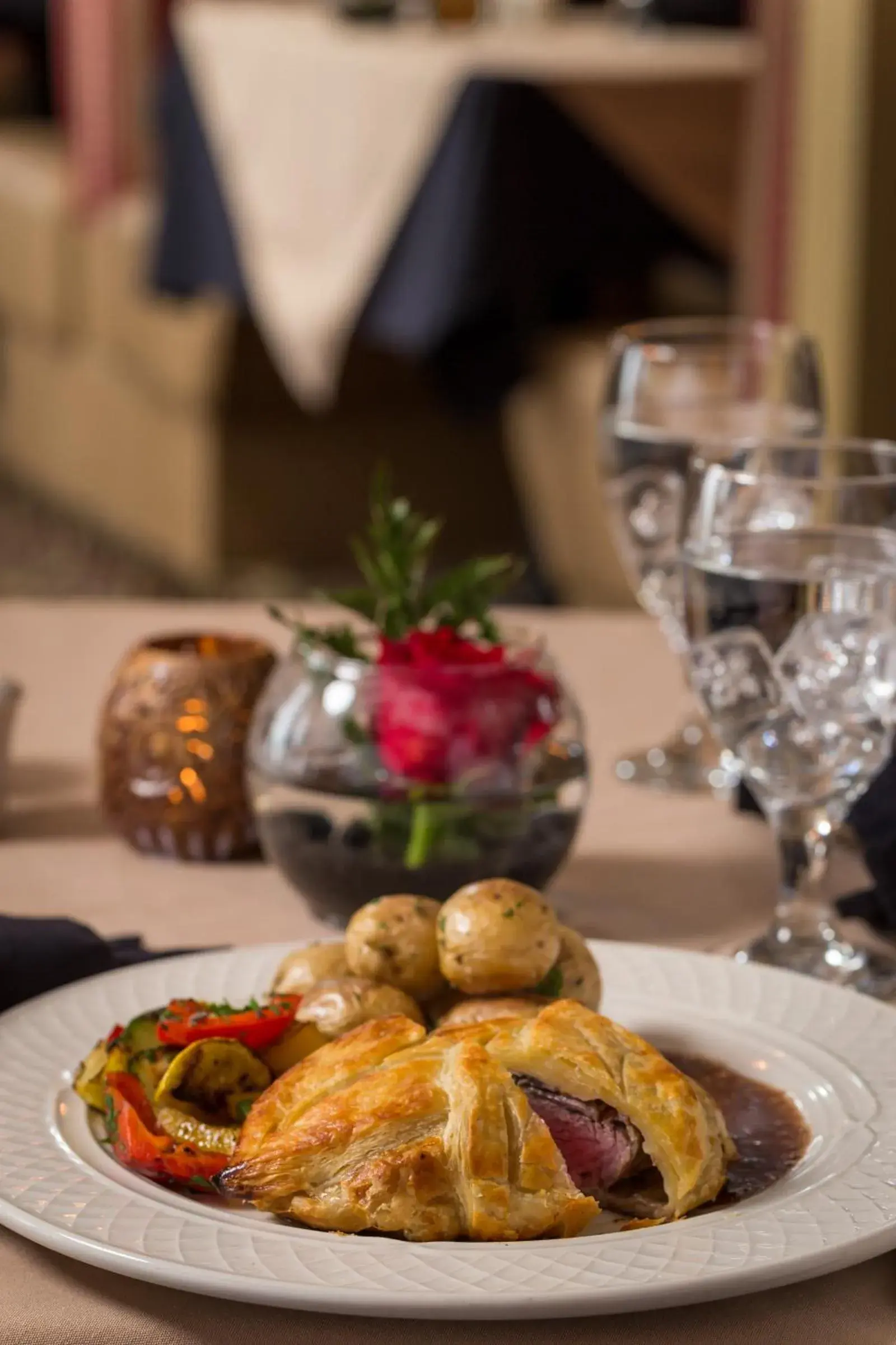 Restaurant/places to eat in Goldmoor Inn & Resort Restaurant/places to eat in Goldmoor Inn & Resort