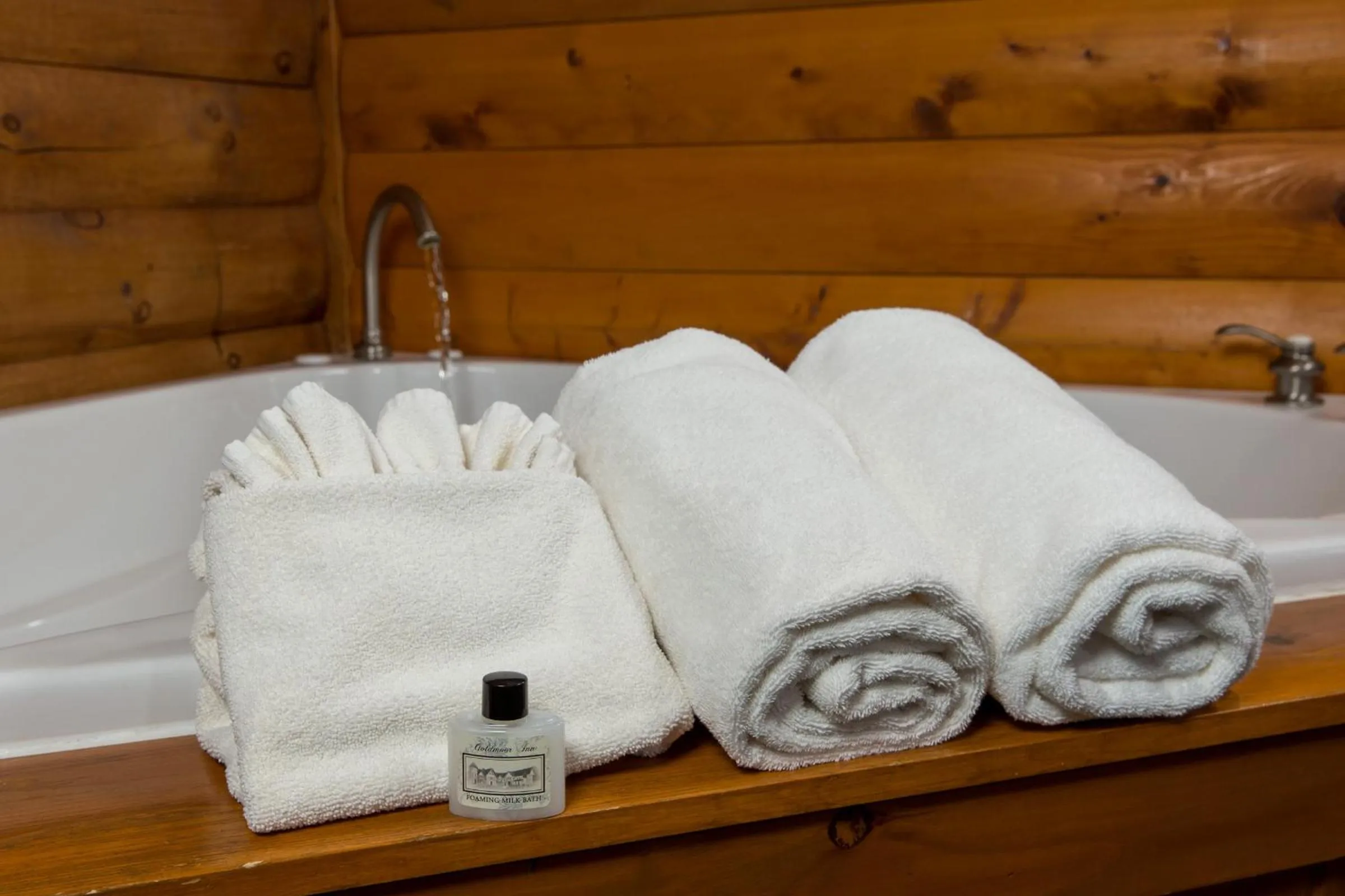 Goldmoor Inn & Resort