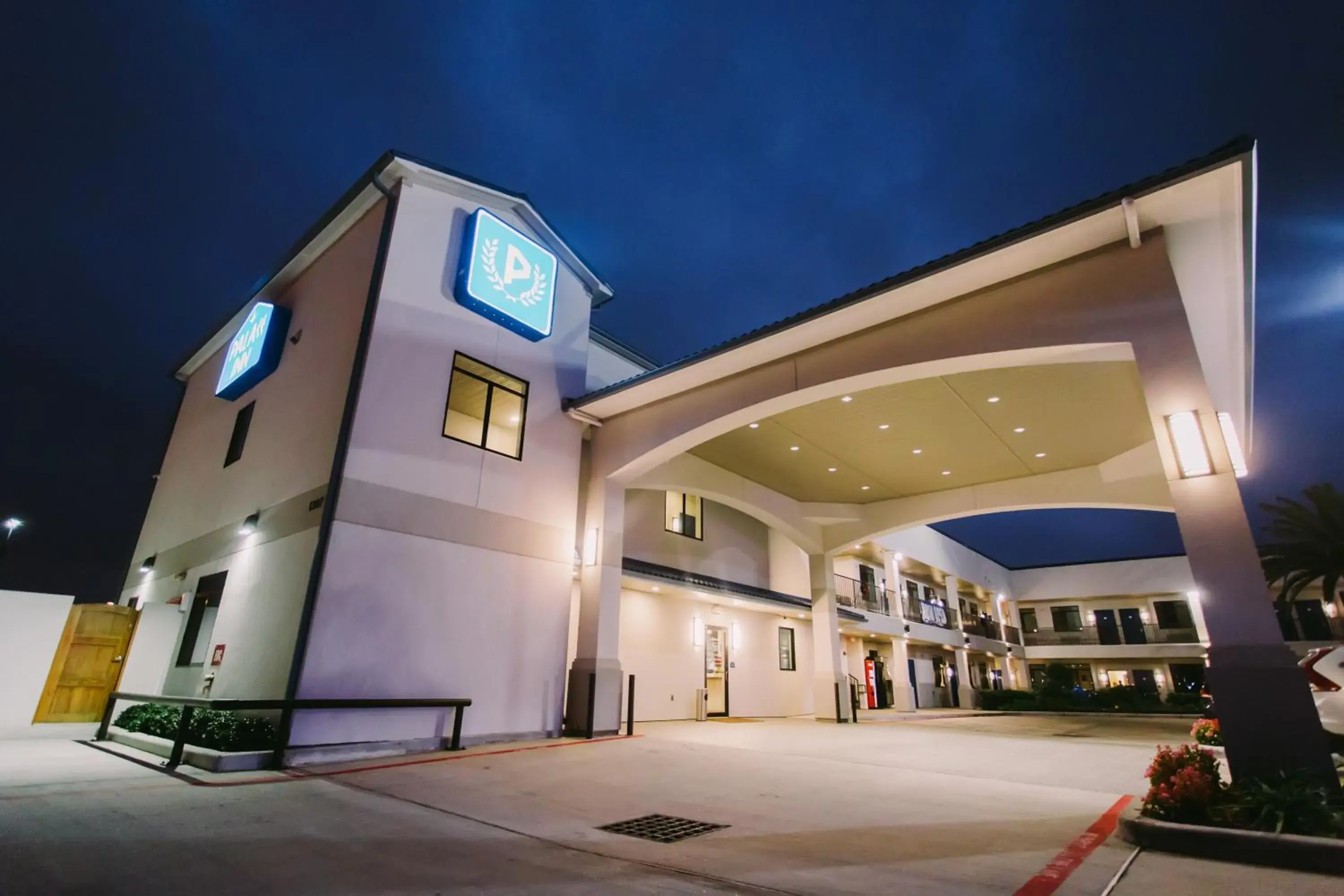 Property building in Palace Inn Blue City Centre Property building in Palace Inn Blue City Centre