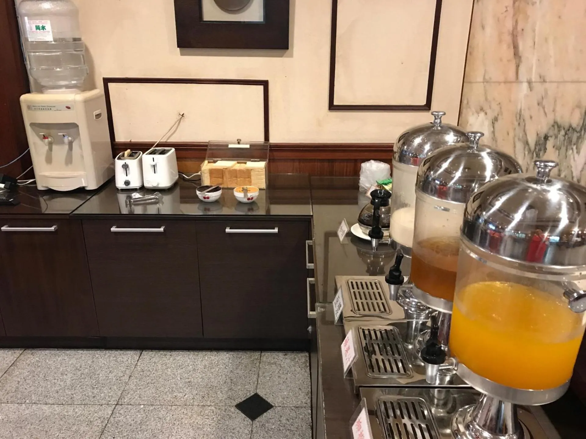 Breakfast in Abbo Hotel