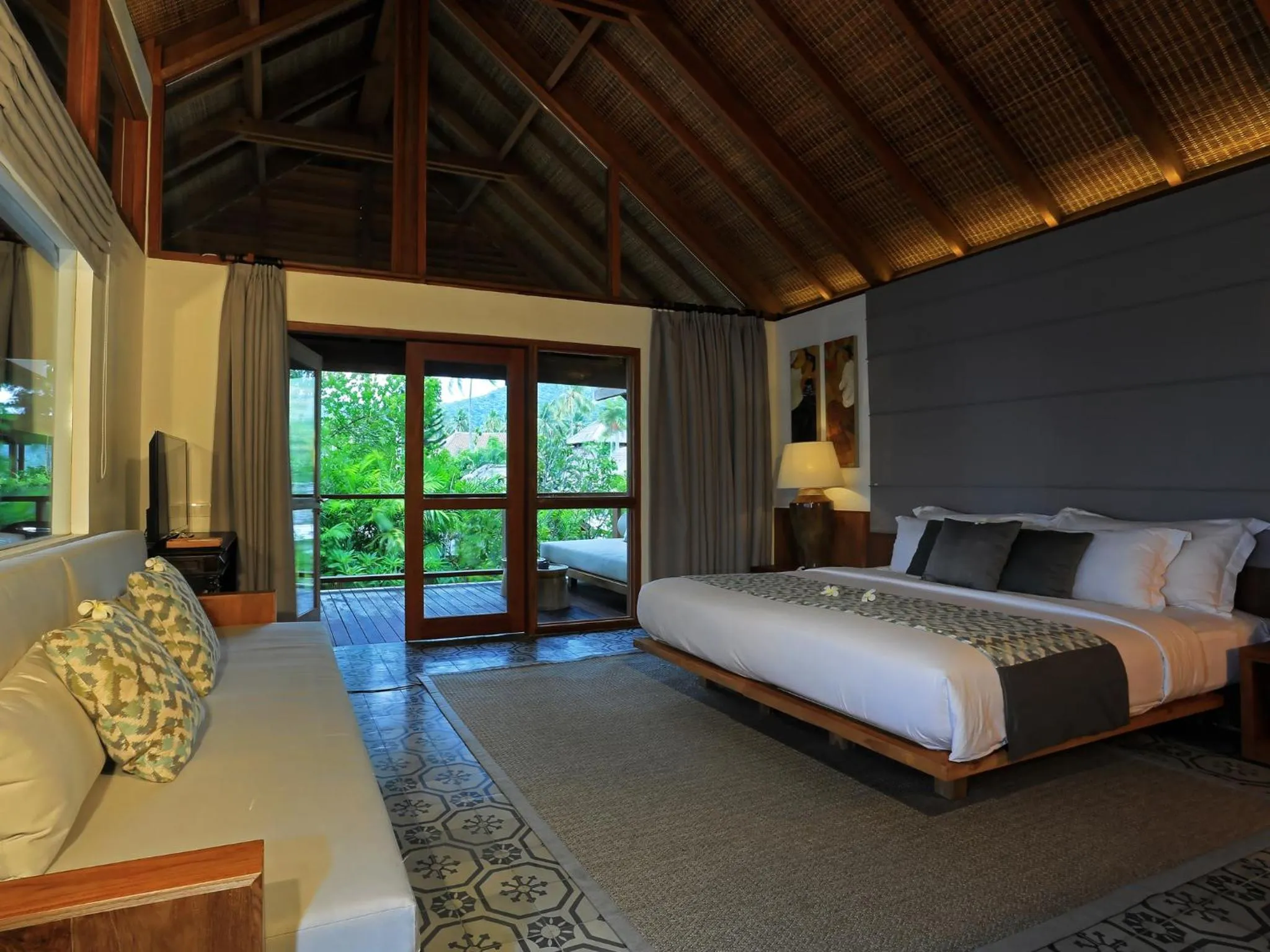 Bed in Jeeva Santai Villas