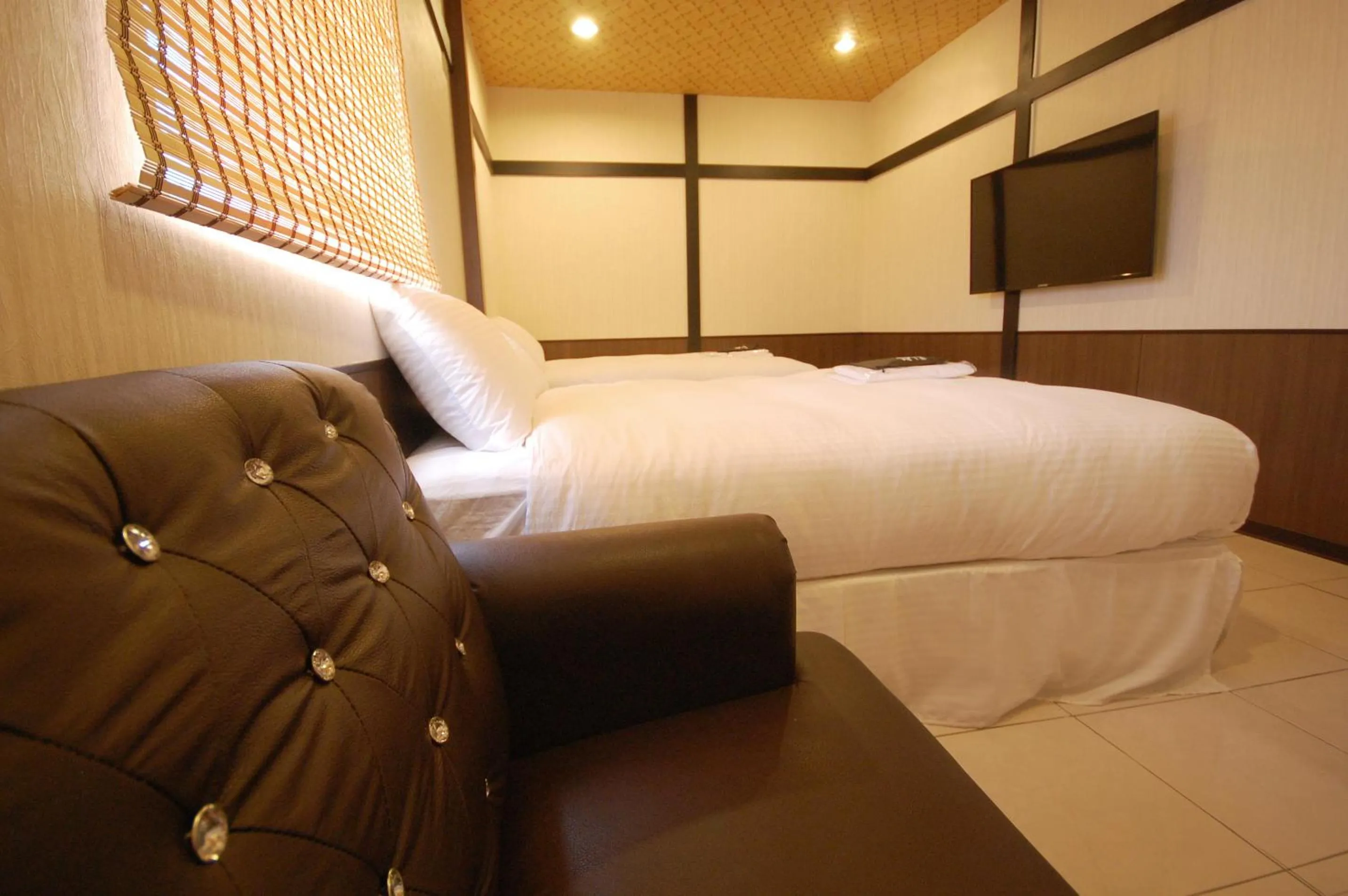 Photo of the whole room, Bed in Hananoi Bed and Breakfast