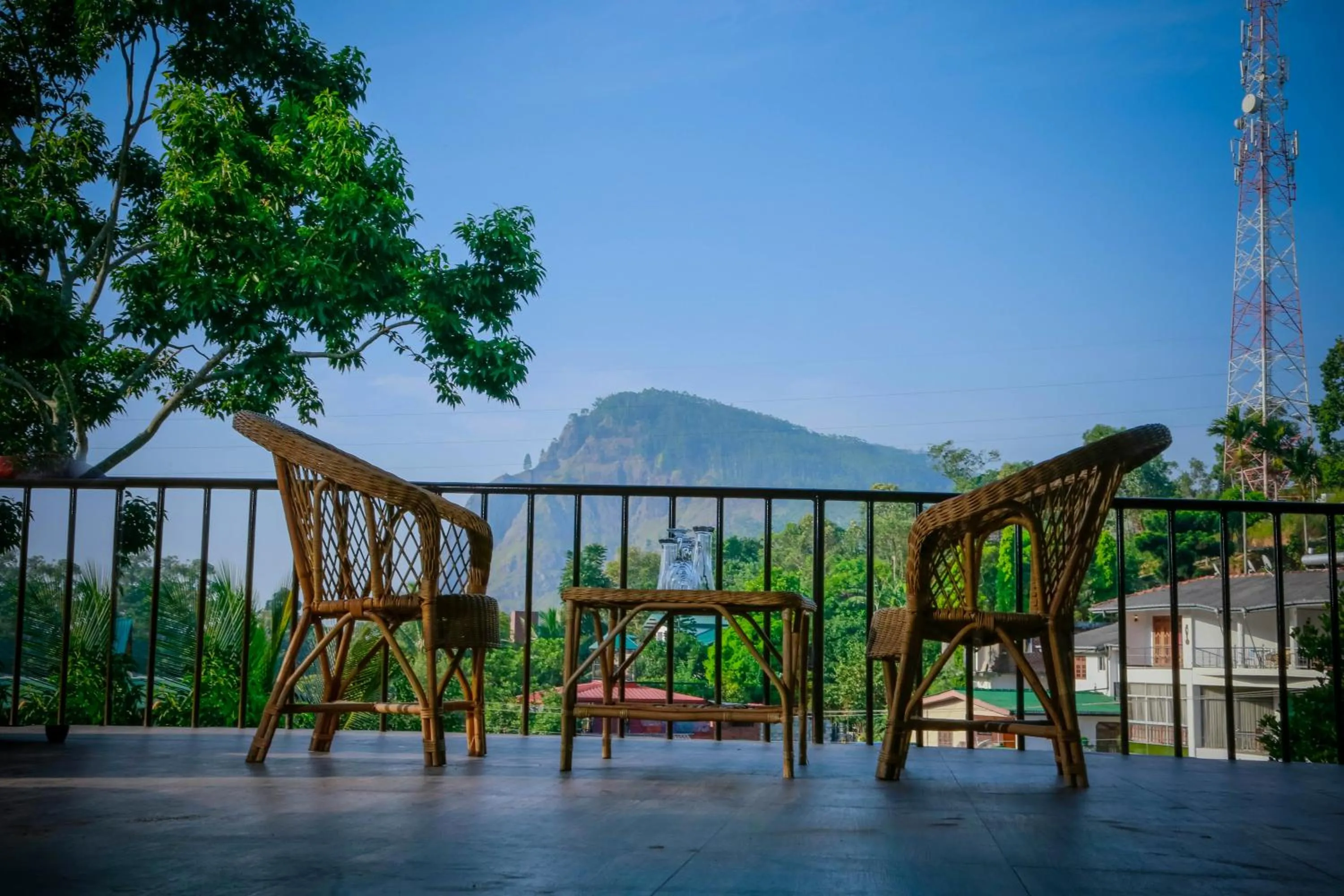 Hotel City Grand Ella