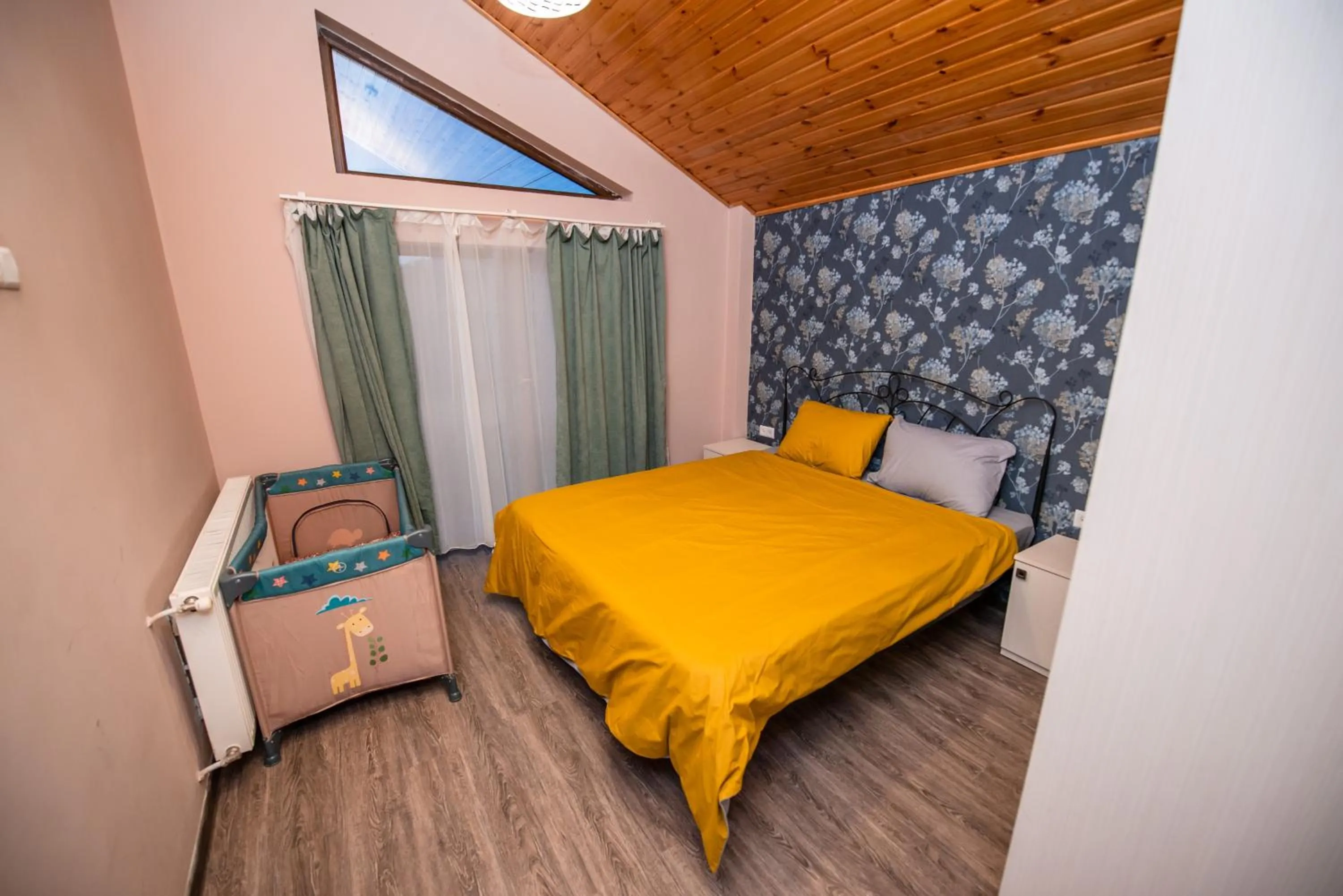 Bed in Villa Garden