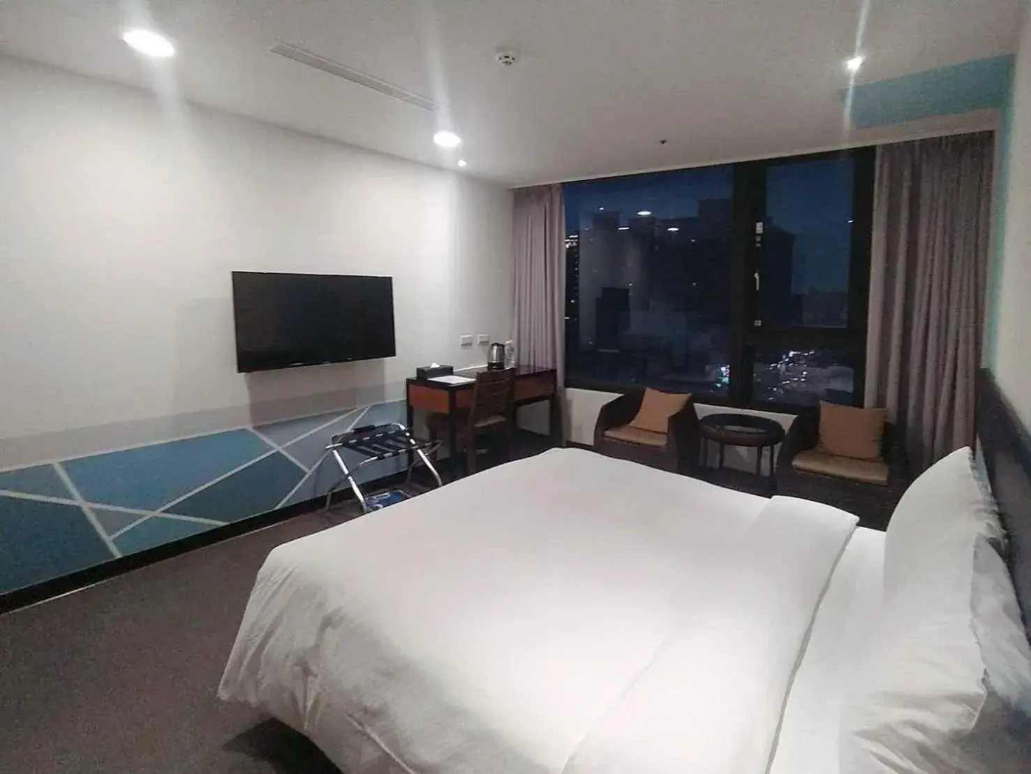 Photo of the whole room, Bed in Hotel J Taoyuan