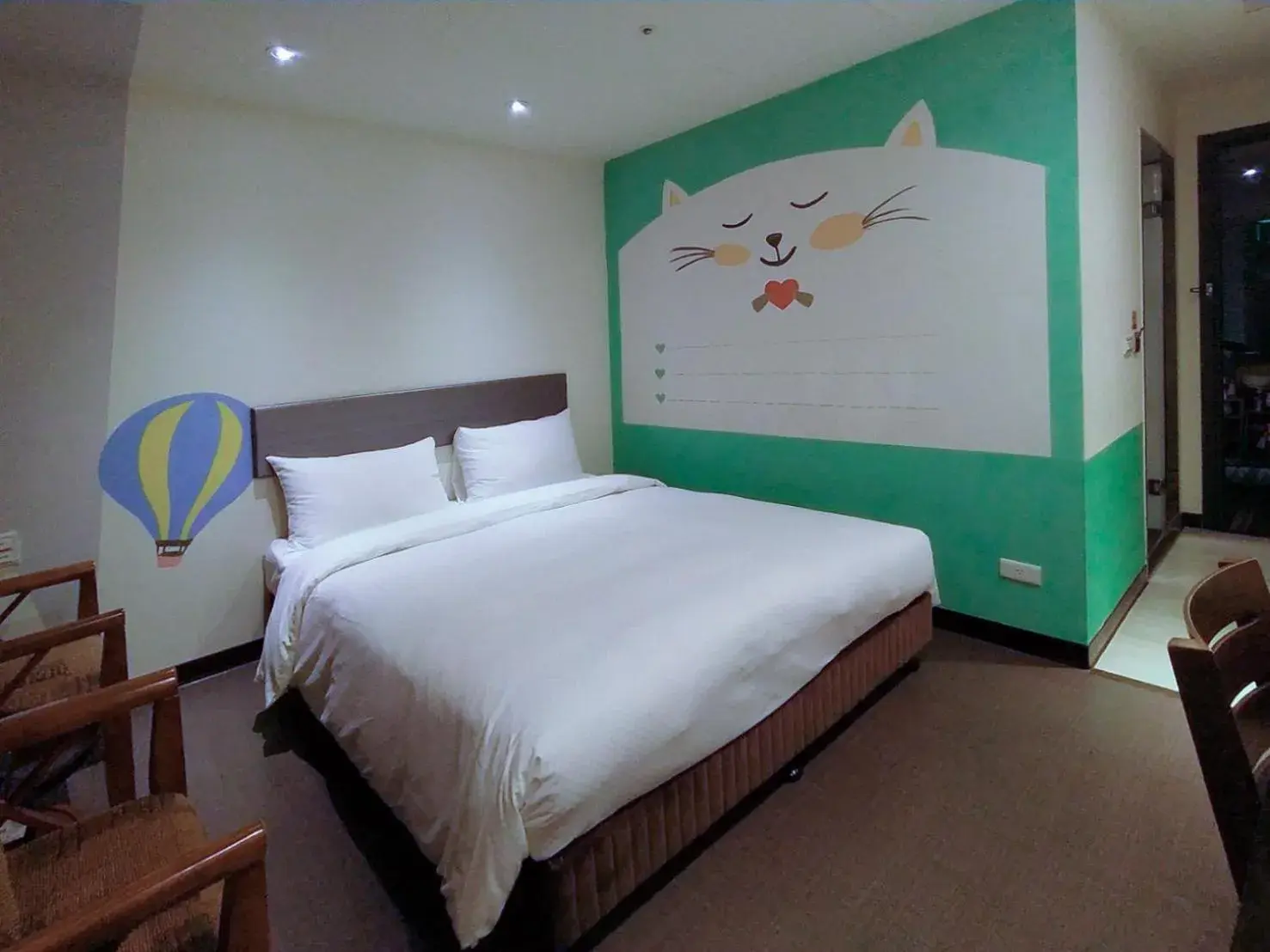 Photo of the whole room, Bed in Hotel J Taoyuan