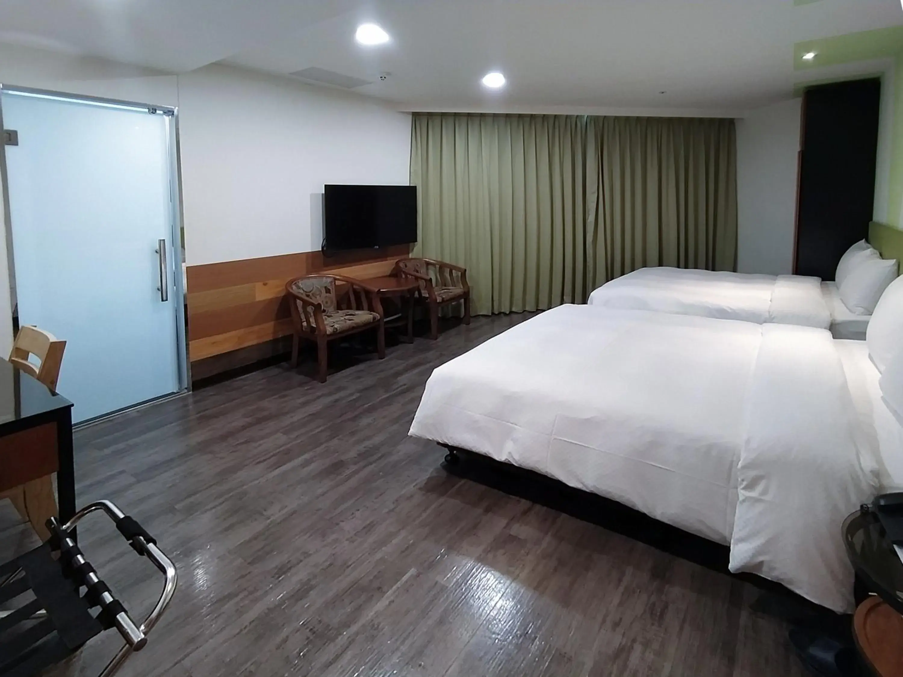 Photo of the whole room, Bed in Hotel J Taoyuan