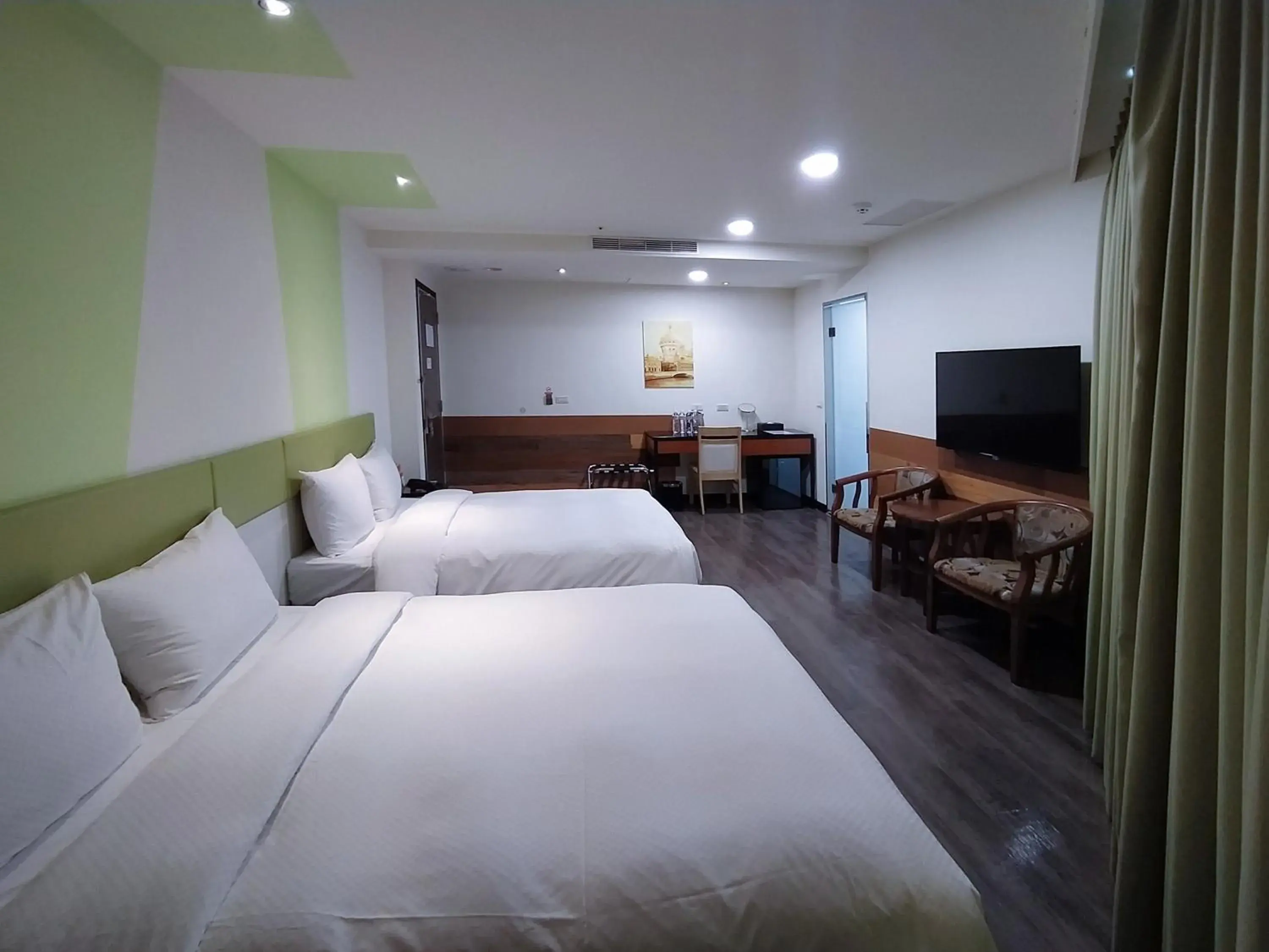 Photo of the whole room, Bed in Hotel J Taoyuan