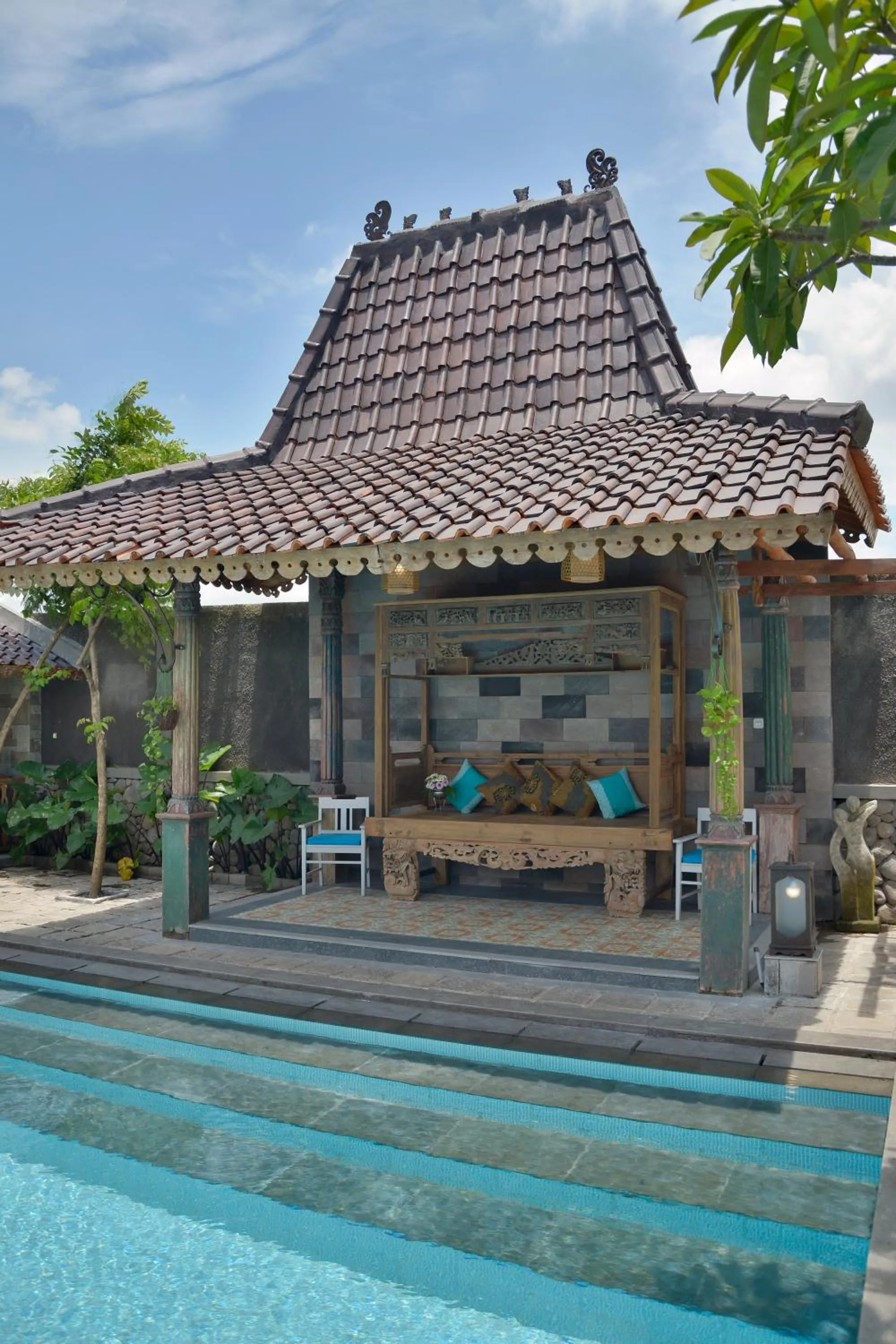 Swimming pool in WARISAN Heritage Boutique Hotel