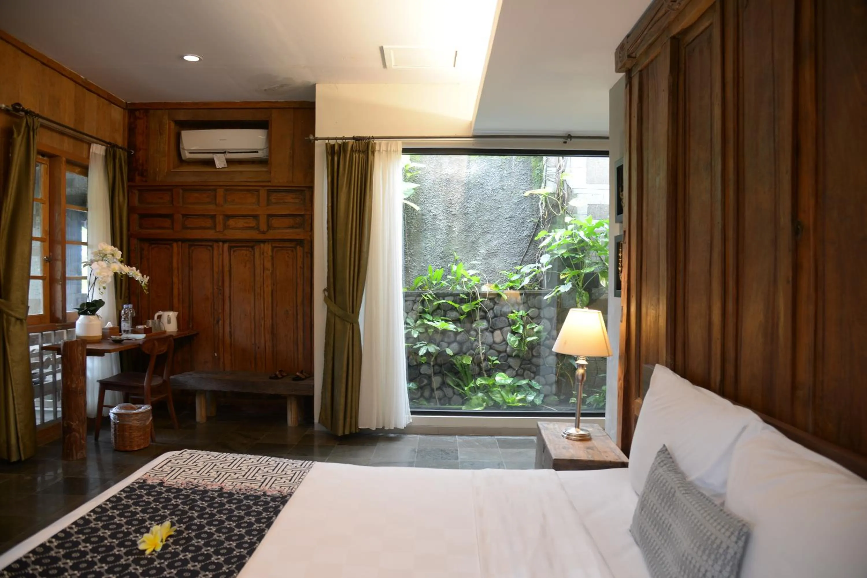 Bed in WARISAN Heritage Boutique Hotel
