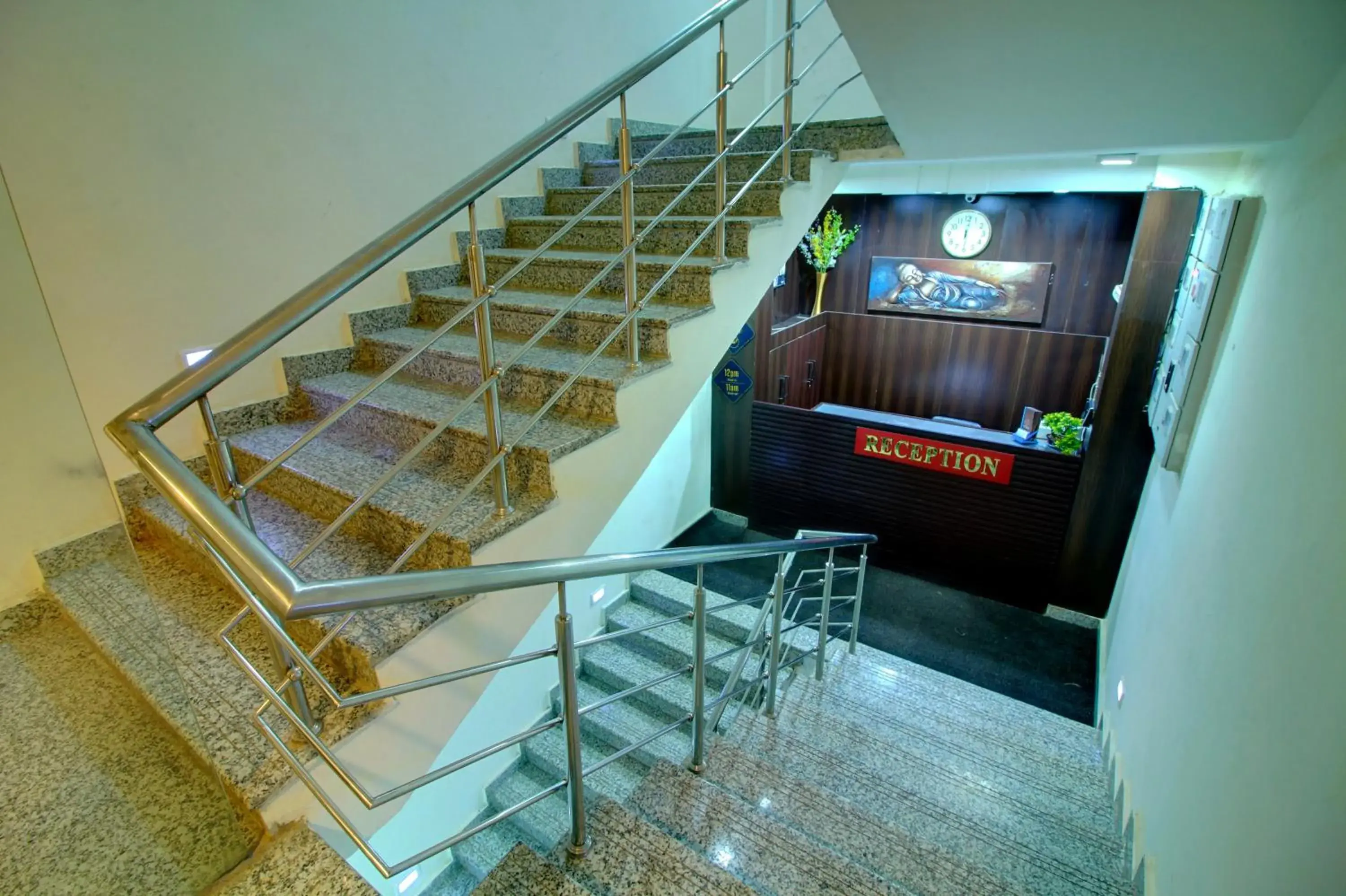 Lobby or reception in STAAYZ Premium Gurgaon Lobby or reception in STAAYZ Premium Gurgaon