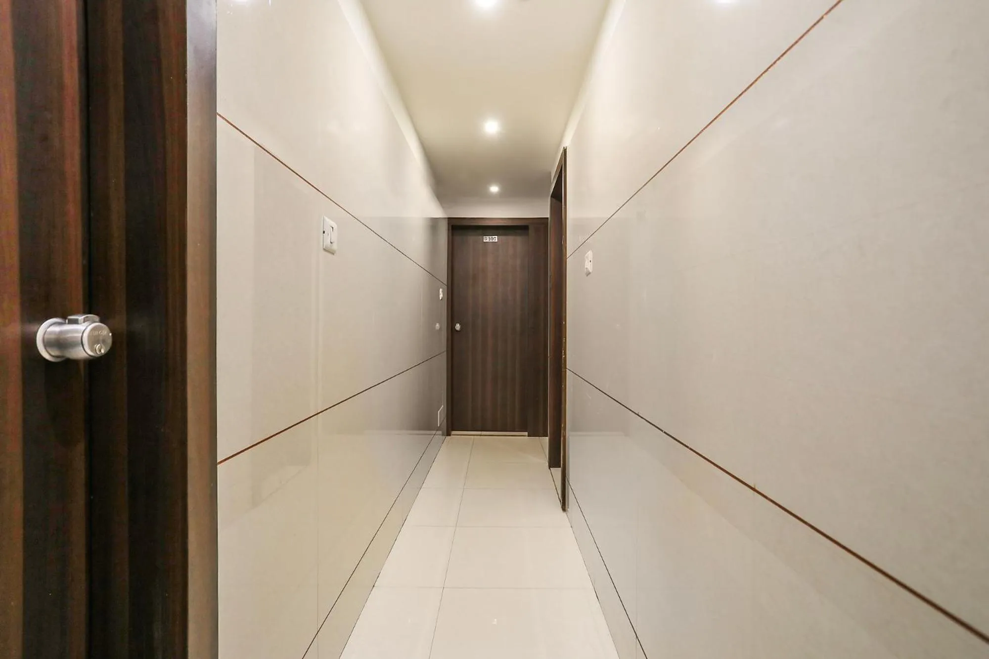 Lobby or reception in FabHotel SK