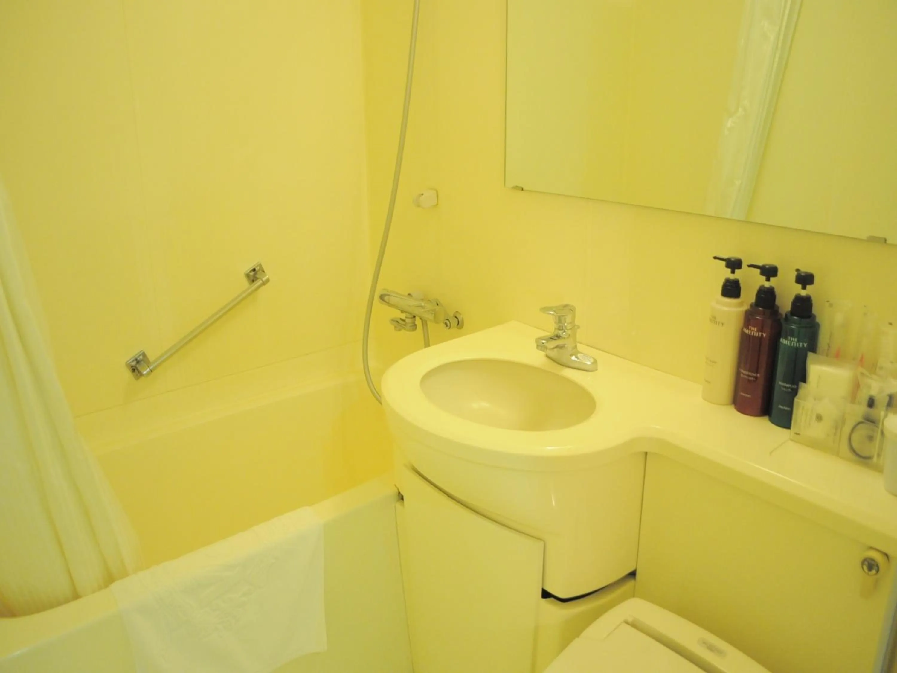 Bathroom in Apa Hotel Owari Ichinomiya Eki-Mae