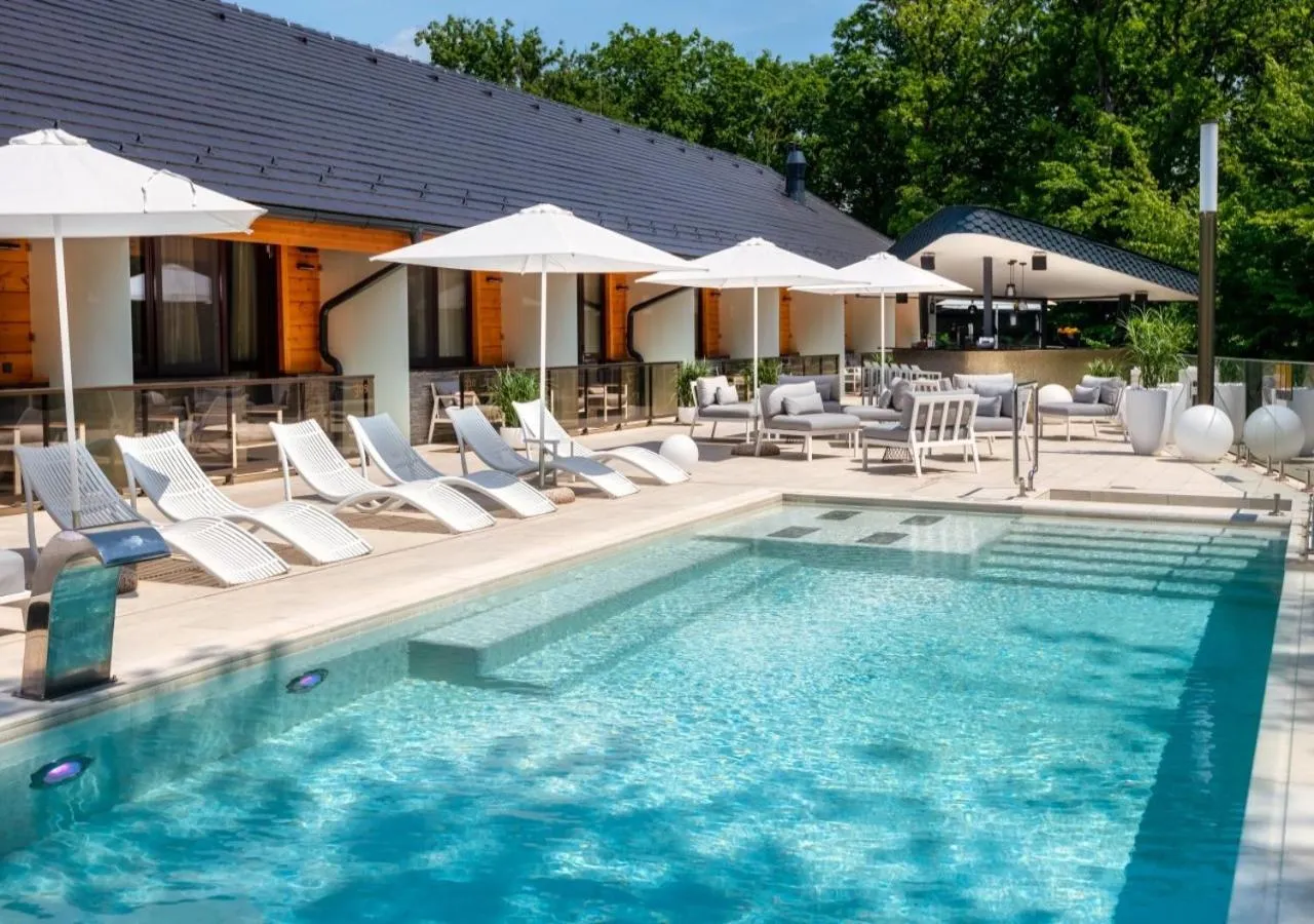 Pool view in Avalon Resort & SPA