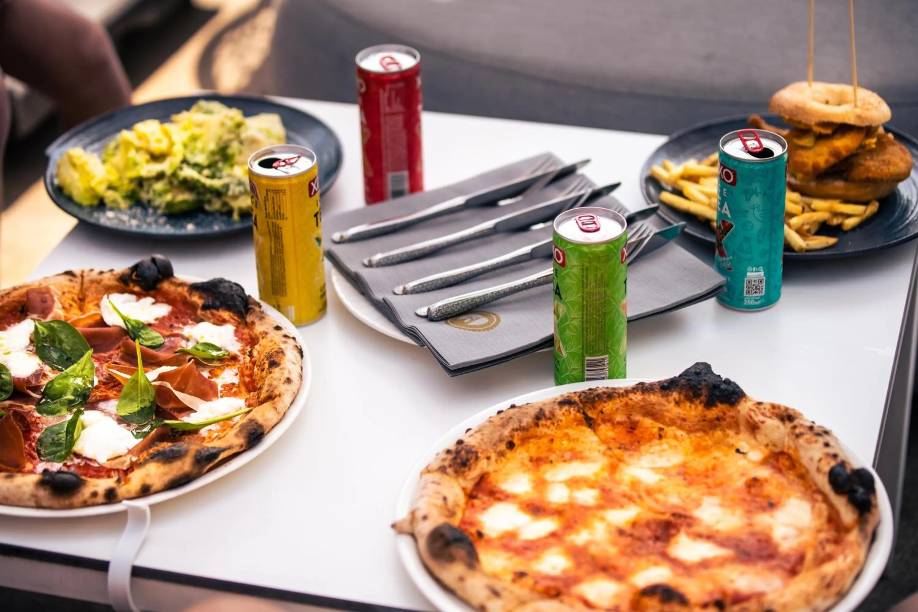 Food in Avalon Resort & SPA