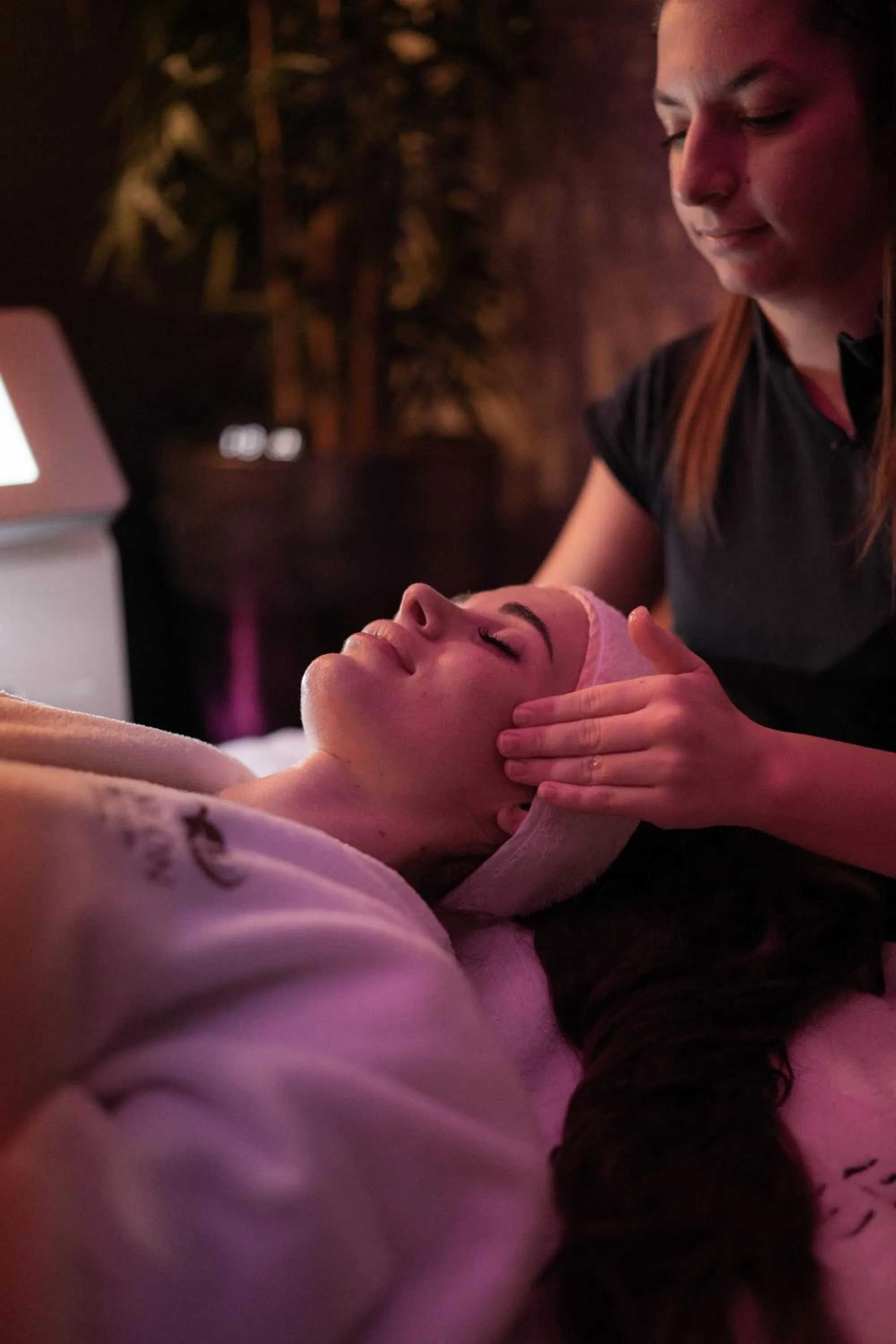 Massage in Avalon Resort & SPA