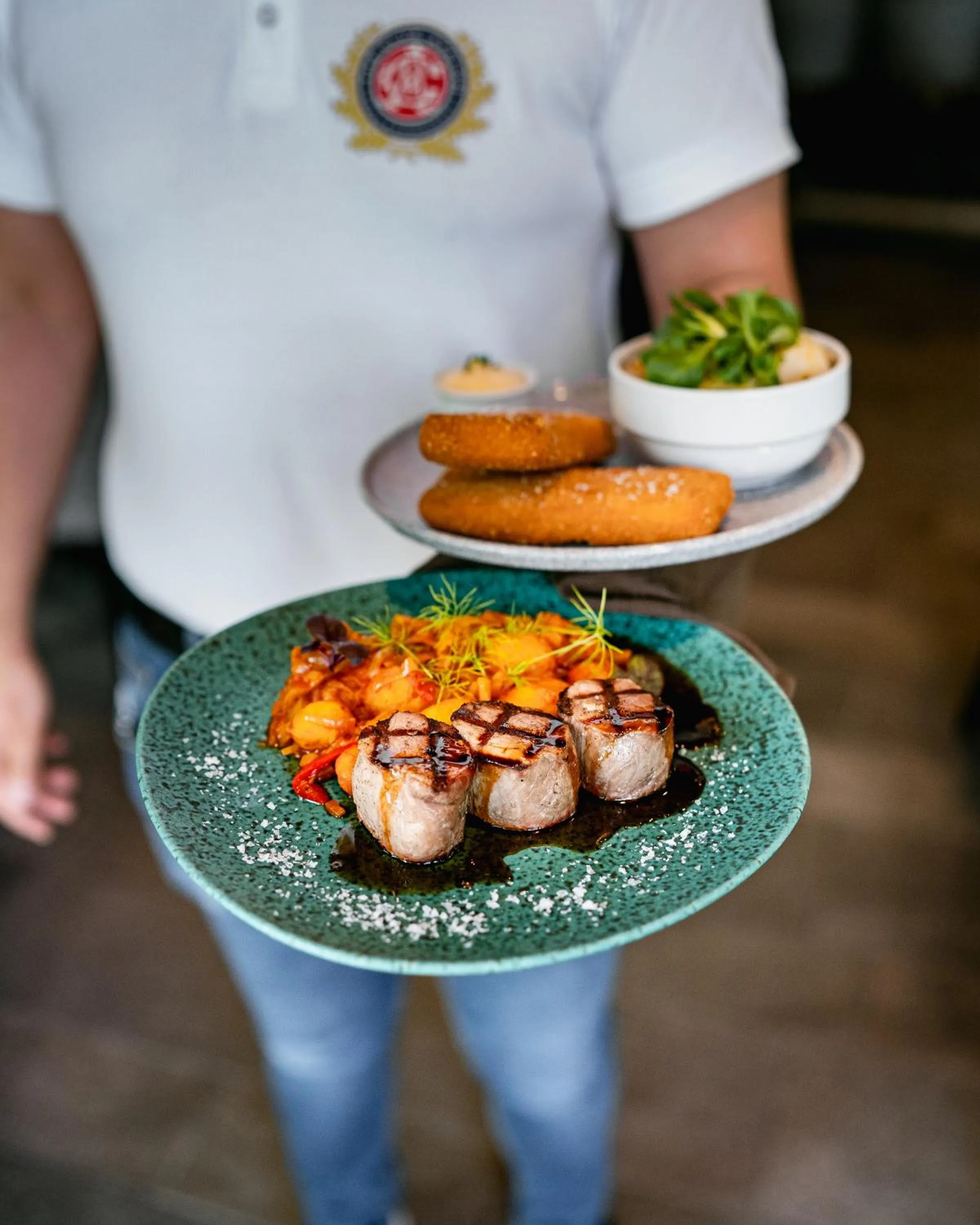 Food in Avalon Resort & SPA