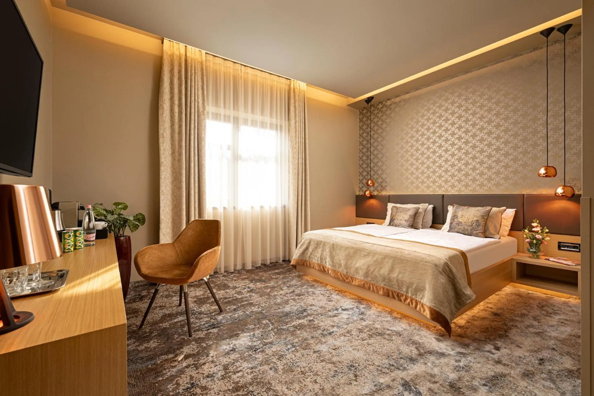 Photo of the whole room, Bed in Avalon Resort & SPA