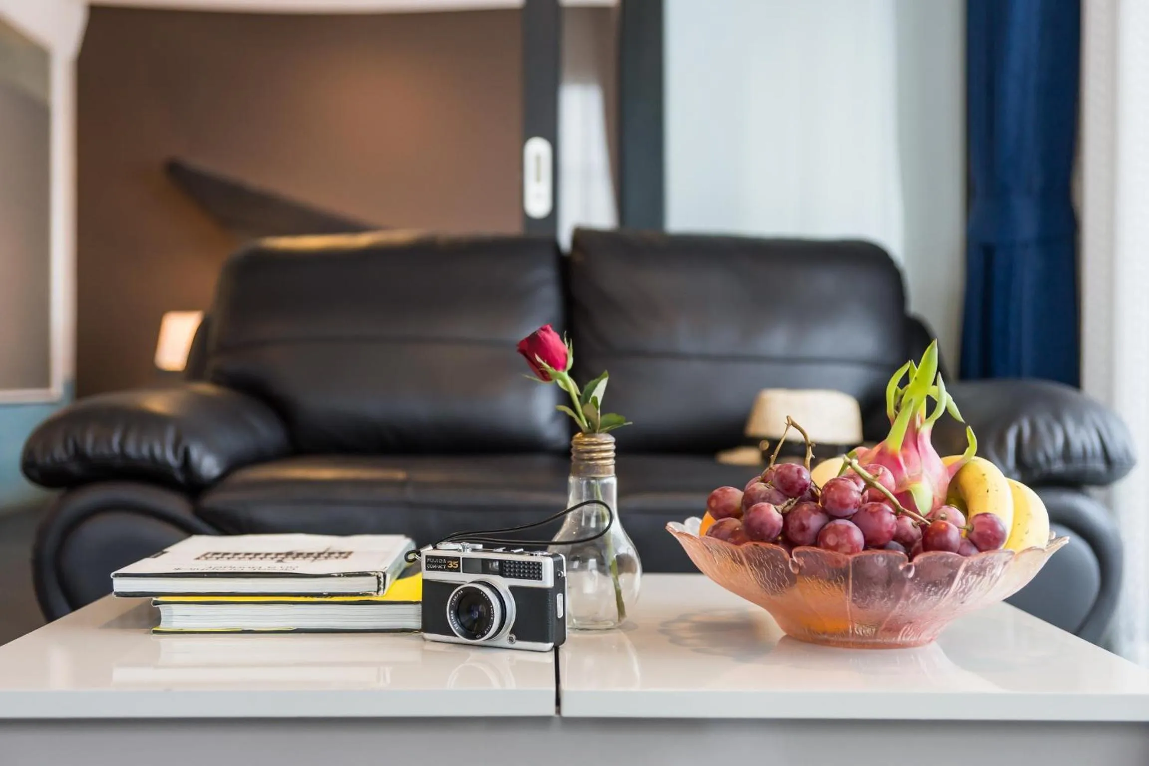 Seating area in Blue Boat Hotel JC