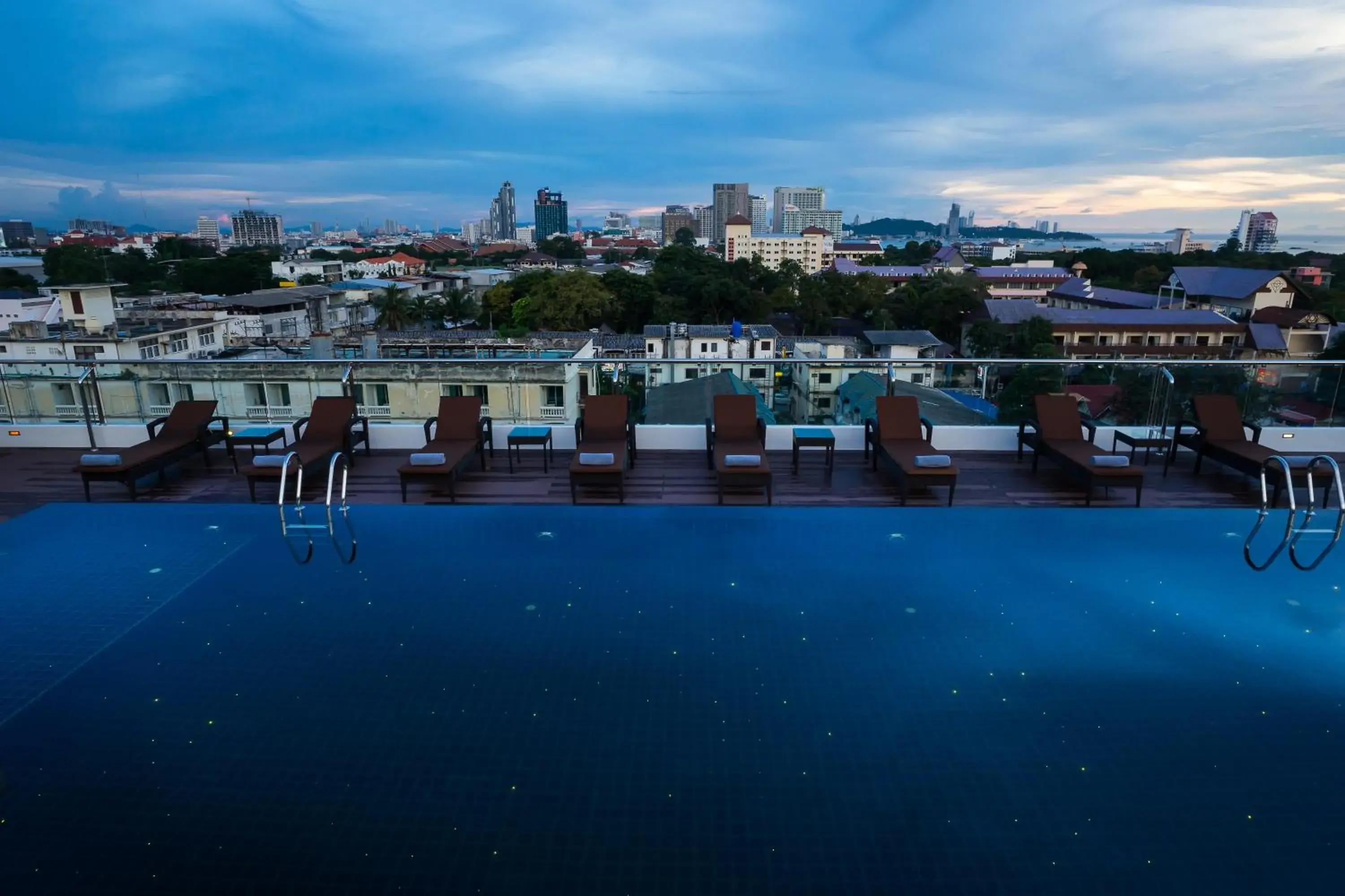 Swimming pool in Blue Boat Hotel JC Swimming pool in Blue Boat Hotel JC