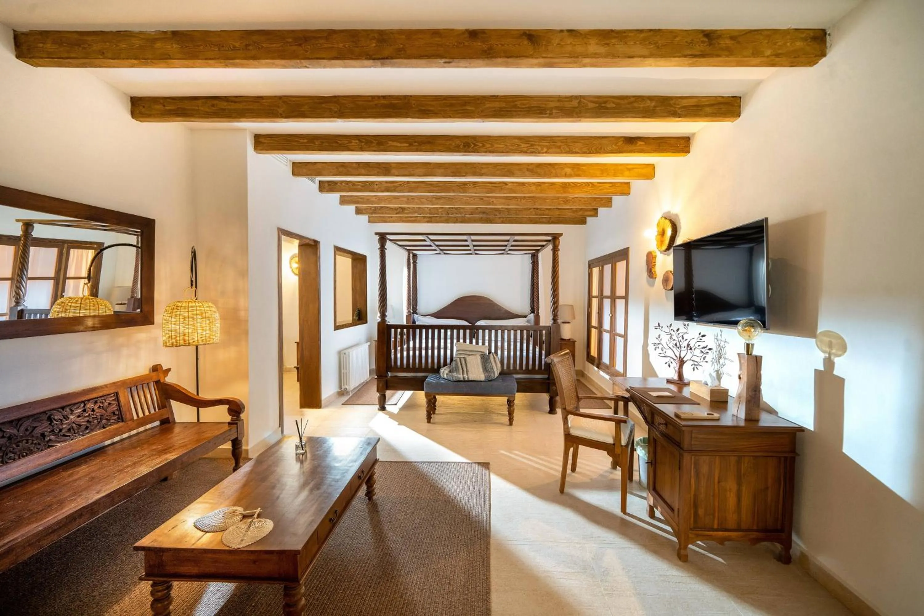 Property building, Bed in Finca Ratxó Meliá Collection