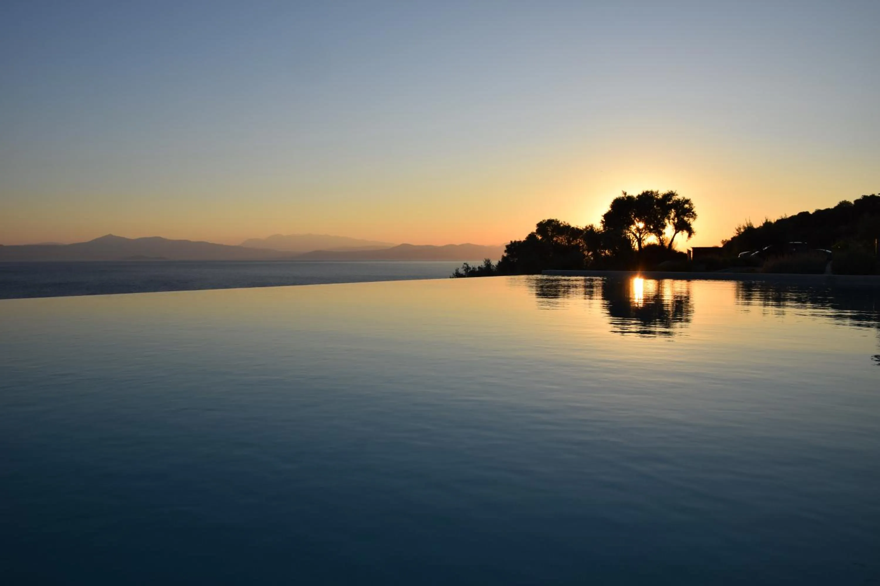 Pool view in Elimnion Resort