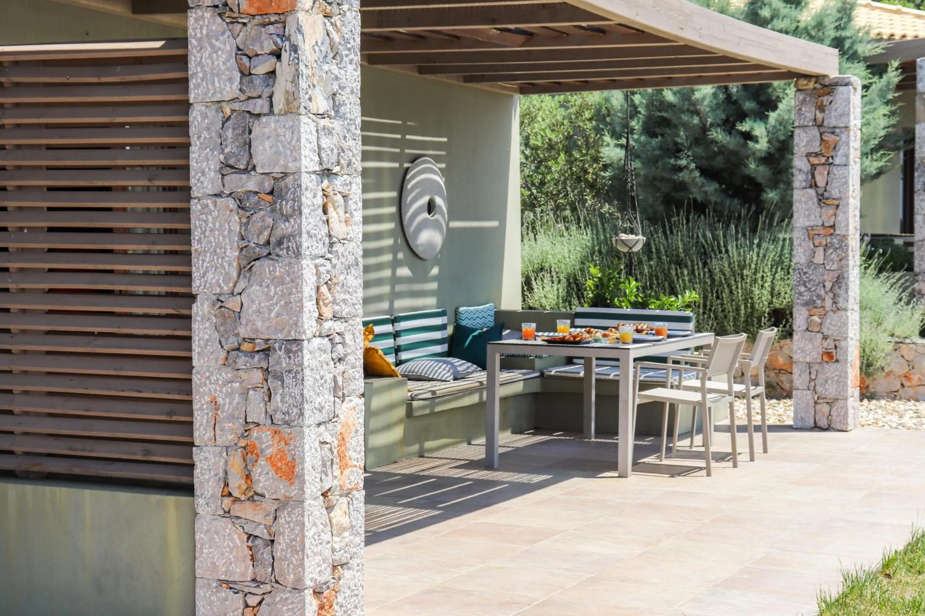 Balcony/Terrace in Elimnion Resort