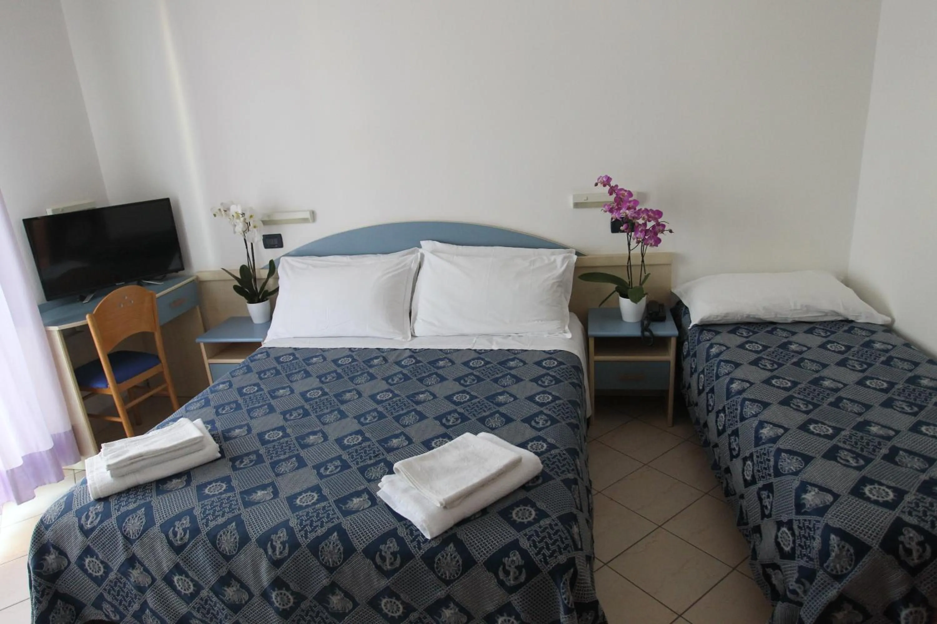 Photo of the whole room, Bed in Hotel Giorg - WaterPark Free Entrance