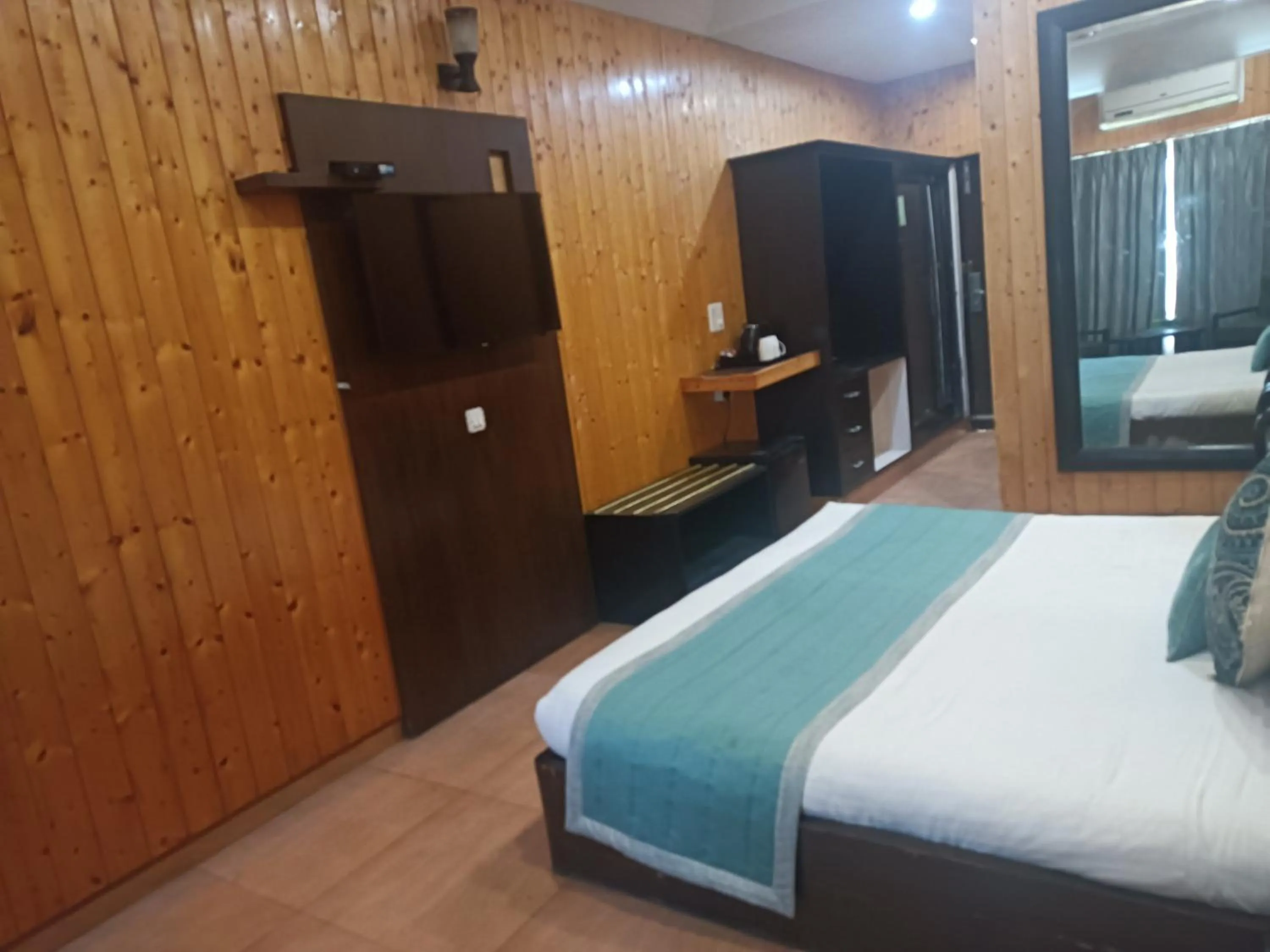 Bed in Comfort Inn Coral River