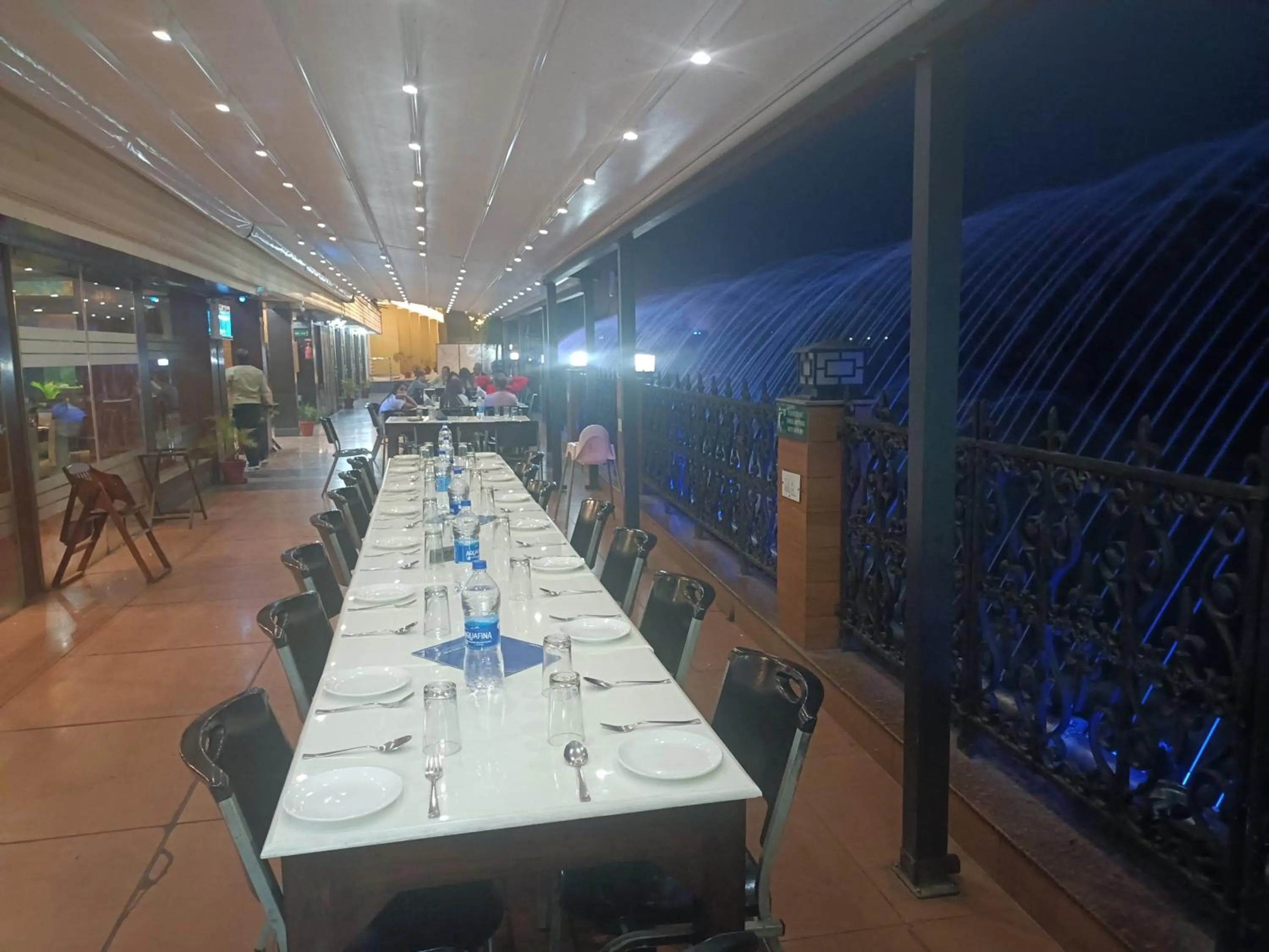 Restaurant/Places to Eat in Comfort Inn Coral River