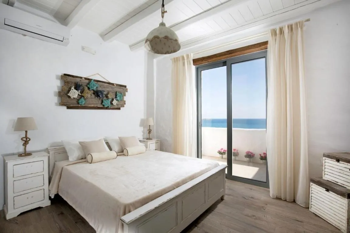 Bedroom, Bed in Axiotheaton Villas