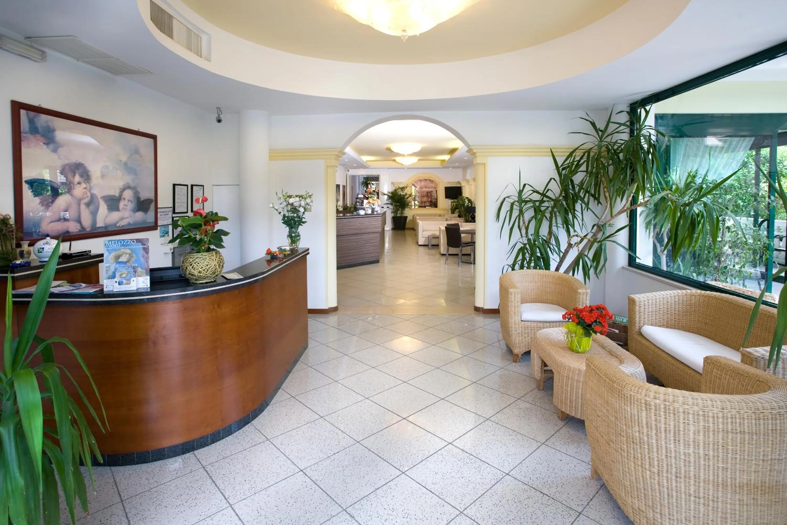 Lobby or reception in Hotel Boccaccio-free parking-