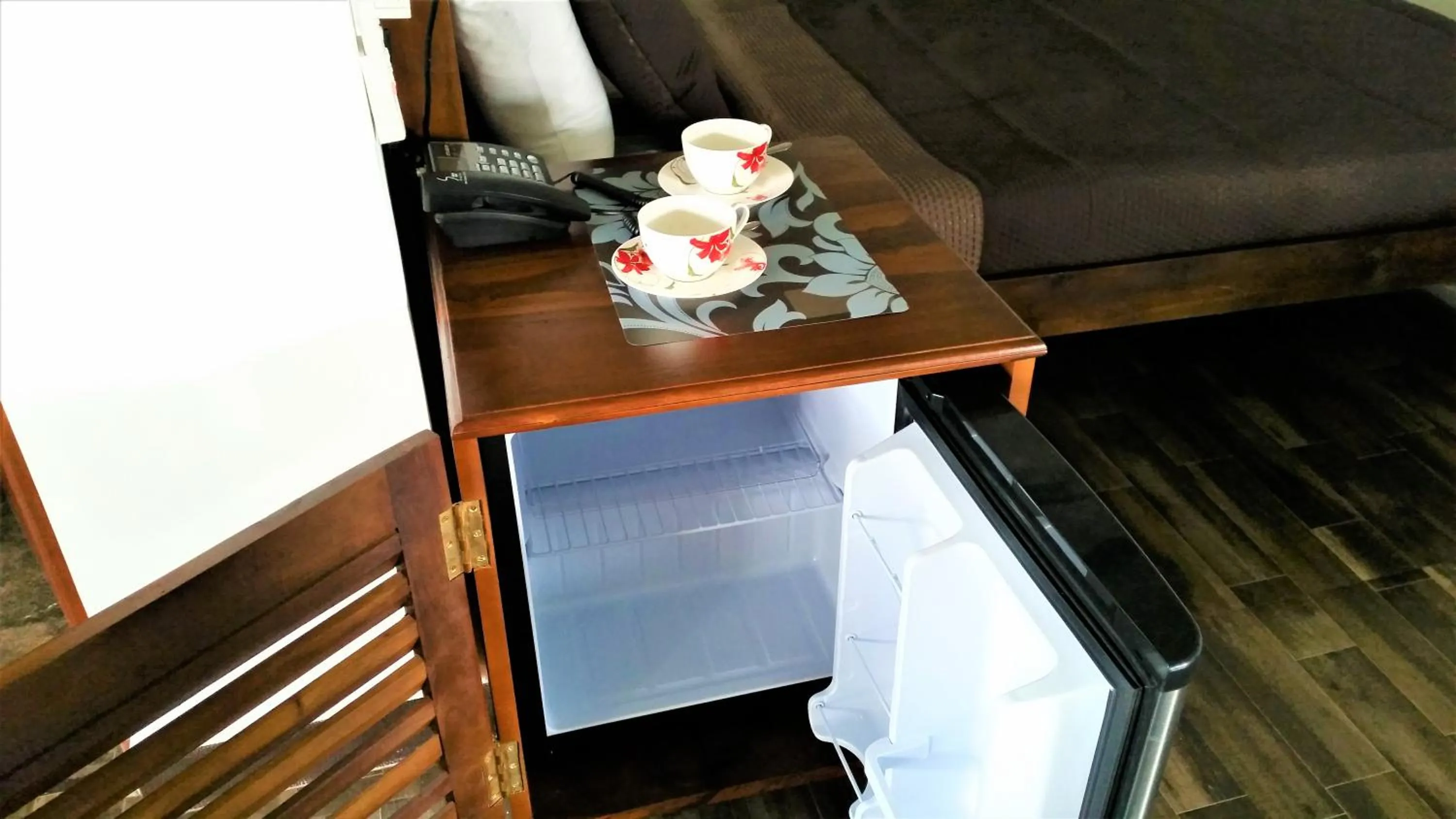 Coffee/tea facilities in Dhammika Magic Palace